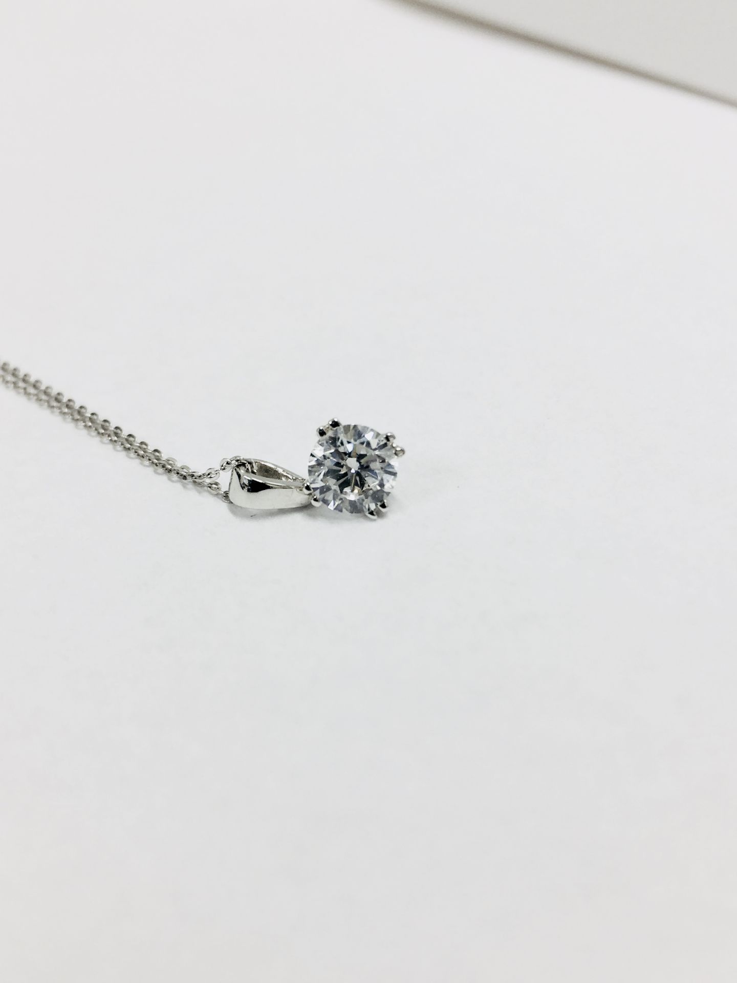 Platinum 1ct diamond solitaire pendant ,1ct natural diamond h colour si2 clarity,1.9gms platinum - Image 5 of 5