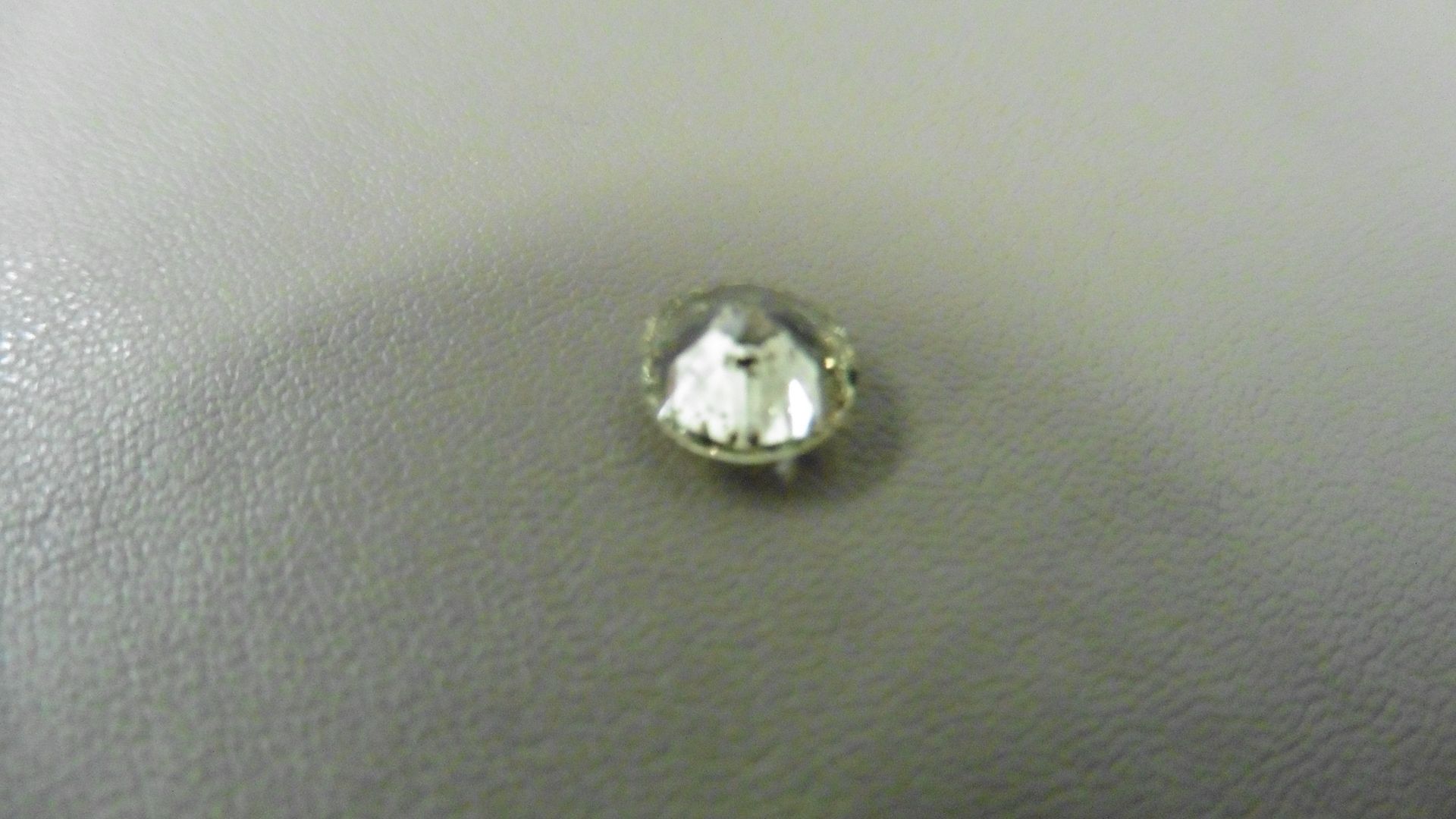 1.26ct Brilliant Cut Diamond, Enhanced stone. J colour, si3 clarity. 6.75 x 4.32mm. Valued at £1490. - Bild 3 aus 5