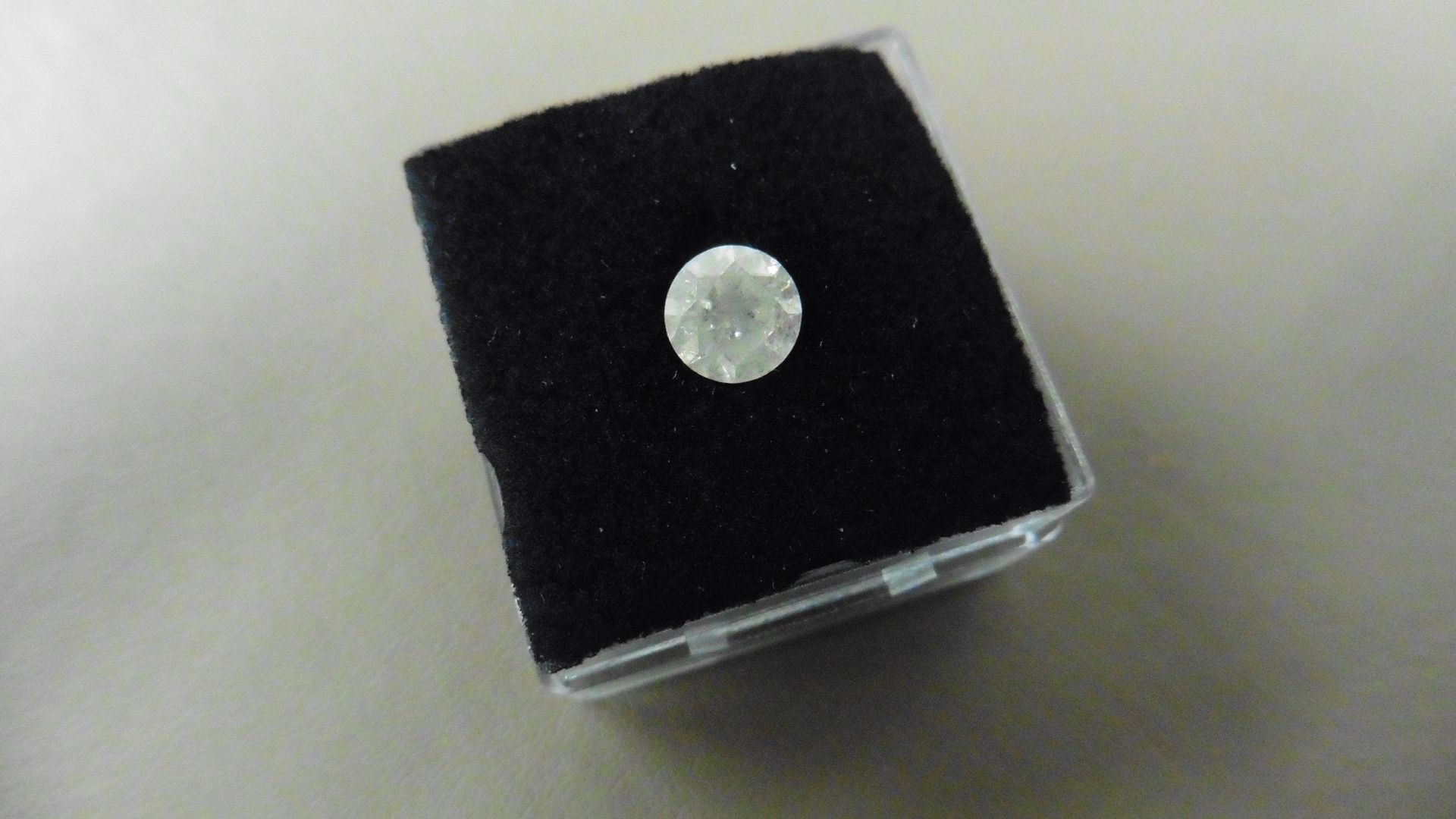 1.01ct Brilliant Cut Diamond, Enhanced stone.H colour, I2 clarity. 6.15 x 4mm. Valued at £1490. No - Bild 4 aus 4