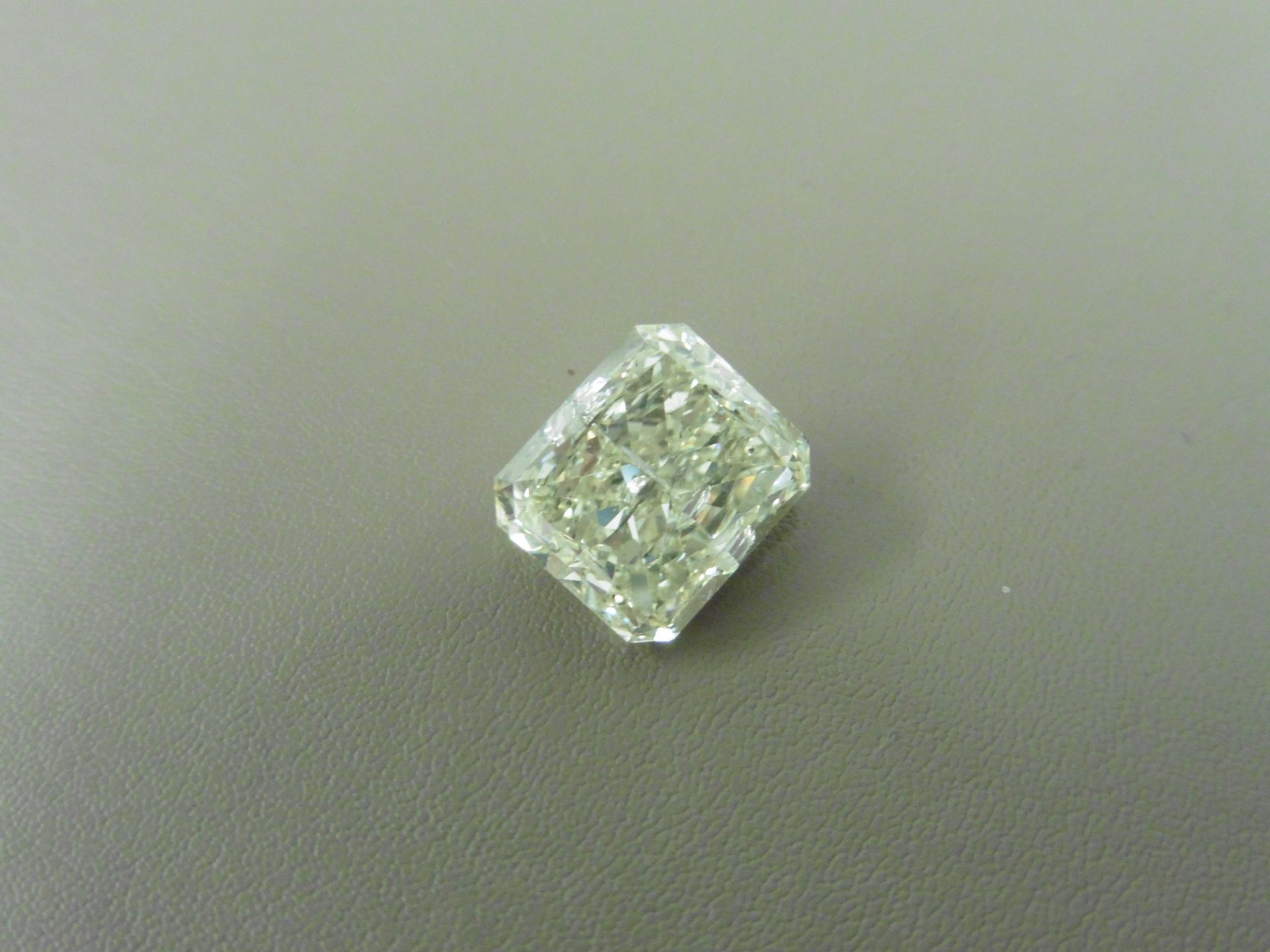 5.16ct enhanced radiant cut diamond. L colour and I1 clarity ( enhanced ).EGL certification.Valued - Image 2 of 5