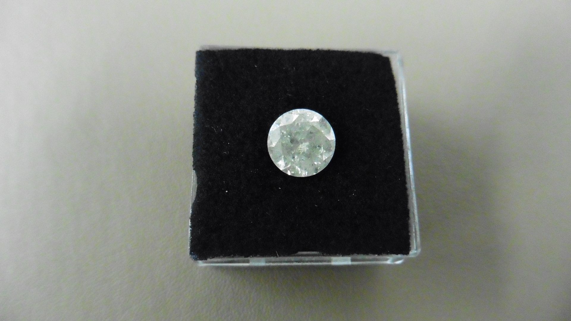 2.04ct Brilliant Cut Diamond, Enhanced stone. I colour, I2 clarity. 7.80 x 4.96mm. Valued at £ - Bild 5 aus 5