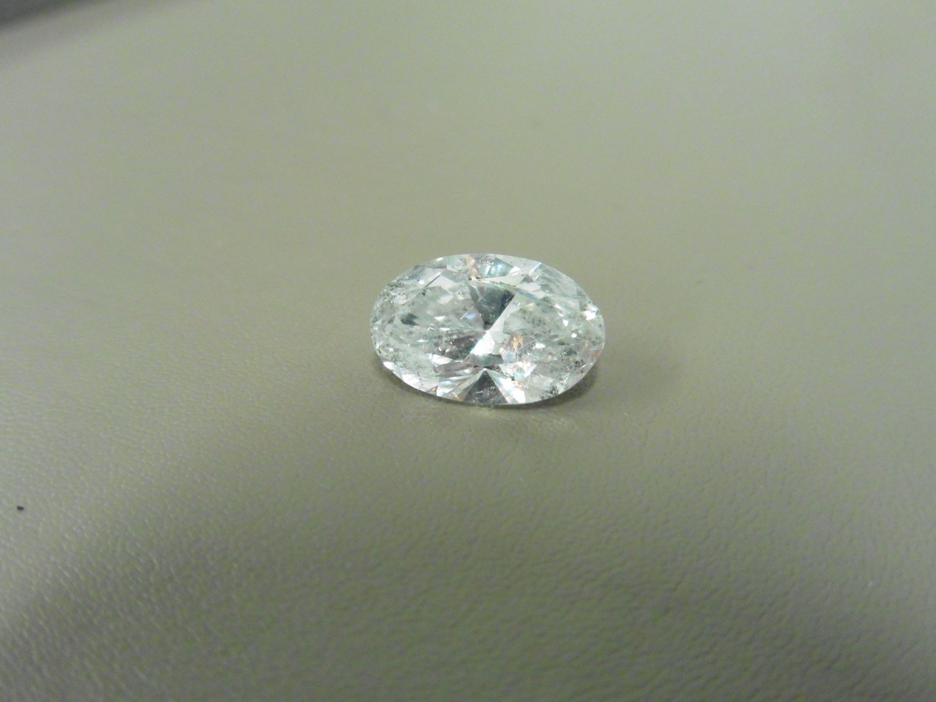 3.50ct enhanced oval cut diamond. F colour and I1 clarity ( clarity enhanced ).EGL certification. - Bild 3 aus 3