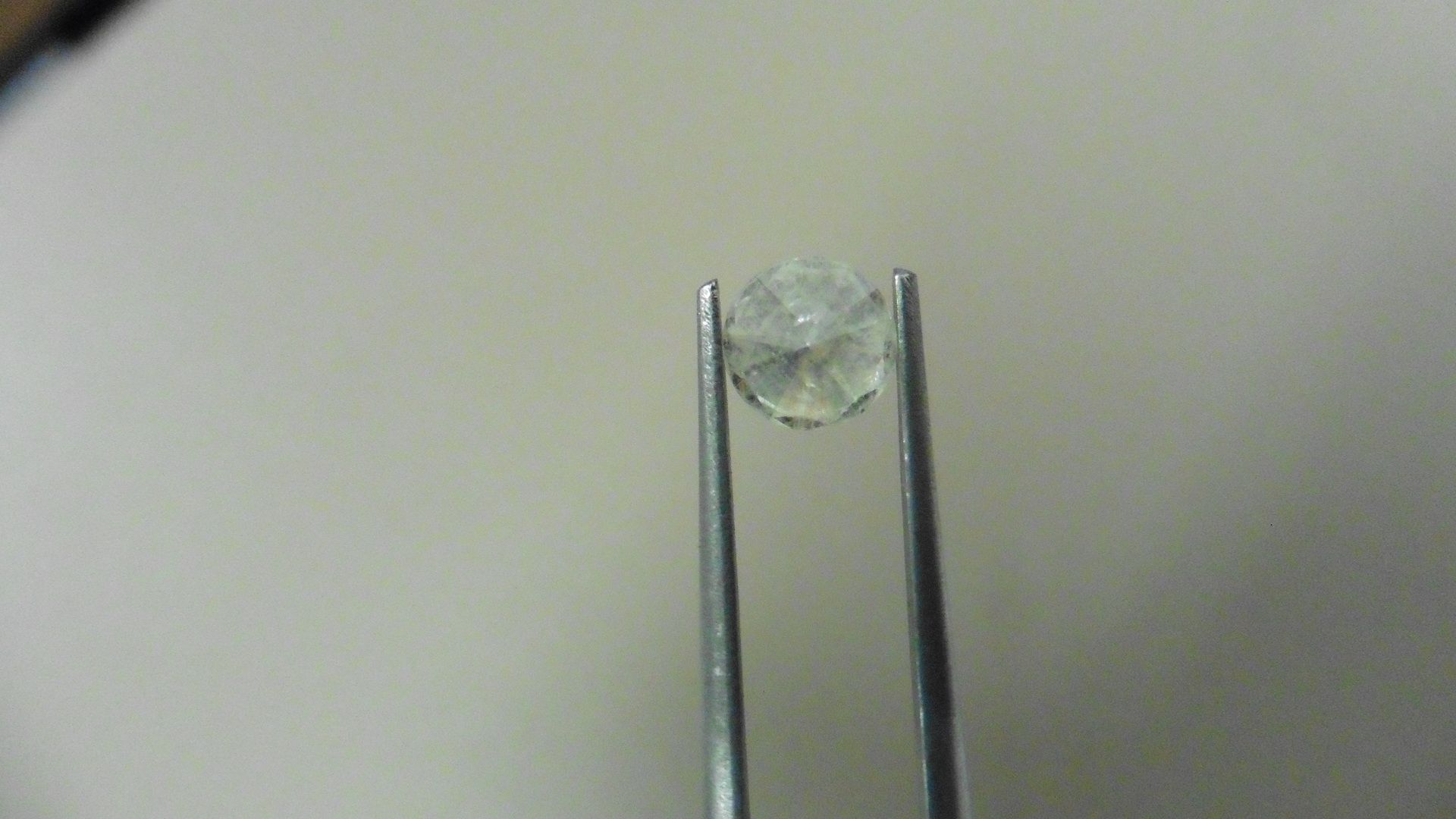 1.02ct Brilliant Cut Diamond, Enhanced stone. H colour, I1 clarity. 6.15 x 4.05mm. Valued at £ - Bild 2 aus 5