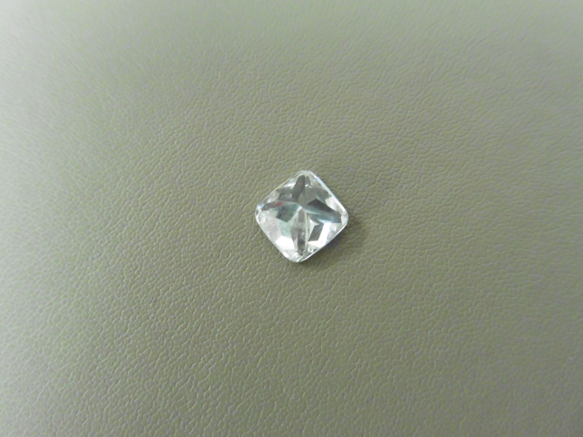 1.71ct natural cushion cut diamond. F colour and VS2 clarity. GIA certification. Valued at £33000 - Bild 4 aus 4