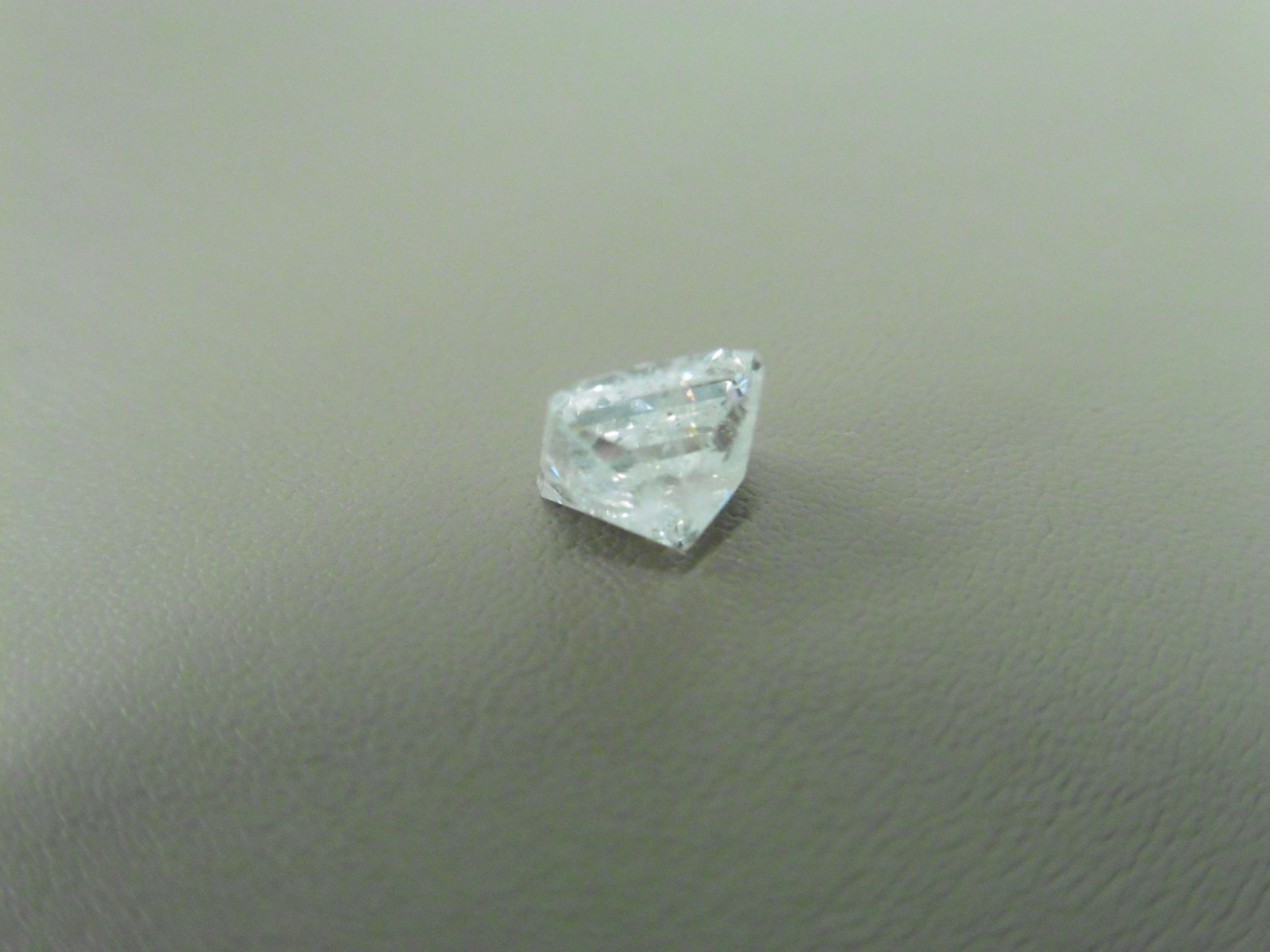 0.95ct enhanced princess cut diamond.I colour and I2 clarity. No certification but can be done - Bild 4 aus 4