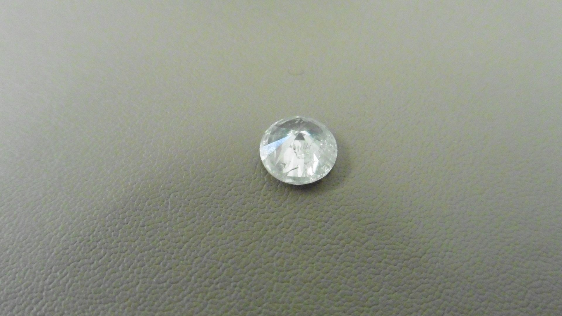 1.25ct natural loose brilliant cut diamond. I colour and I2 clarity. 7.02 x 4.03mm. No certification - Bild 4 aus 4