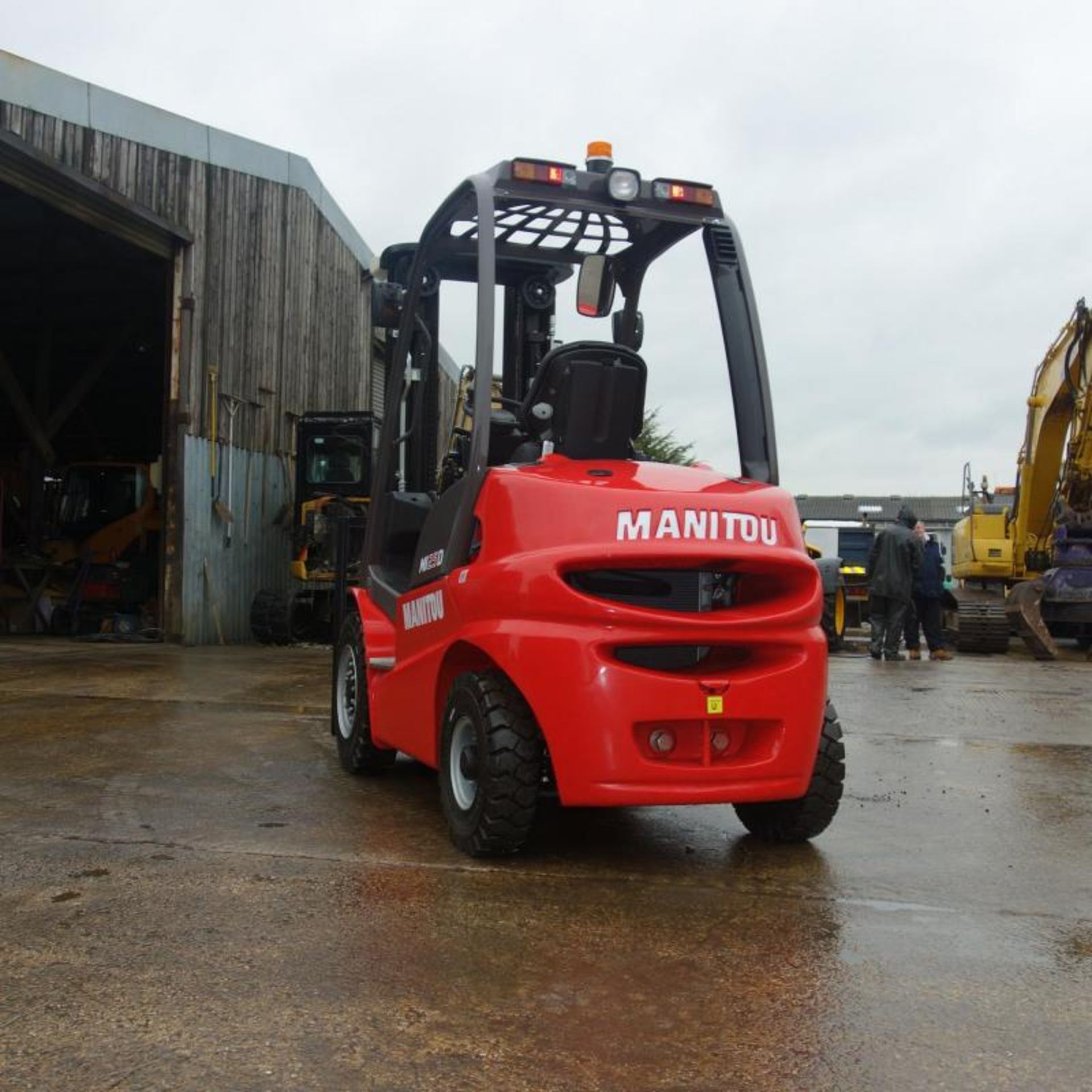 2017 Brand New Manitou MI25D, Only 3.9 Hours