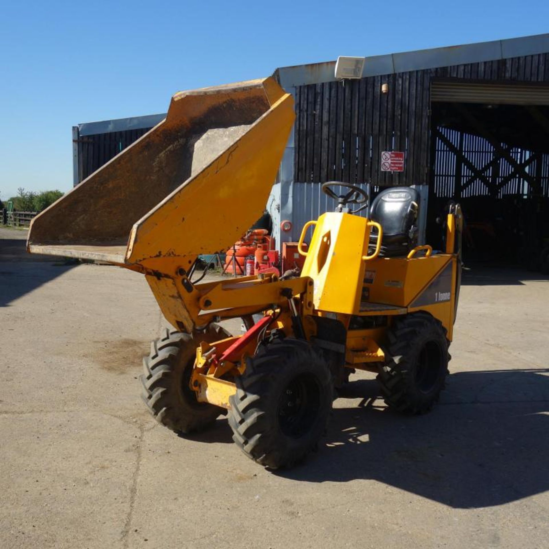 2014 Thwaites 1 Ton High Tip Dumper, 591 Hours