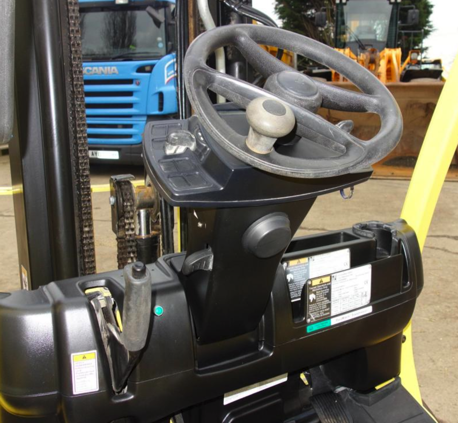 2013 Hyster H2.5FT 3 Stage Mask Container Spec - Image 13 of 13