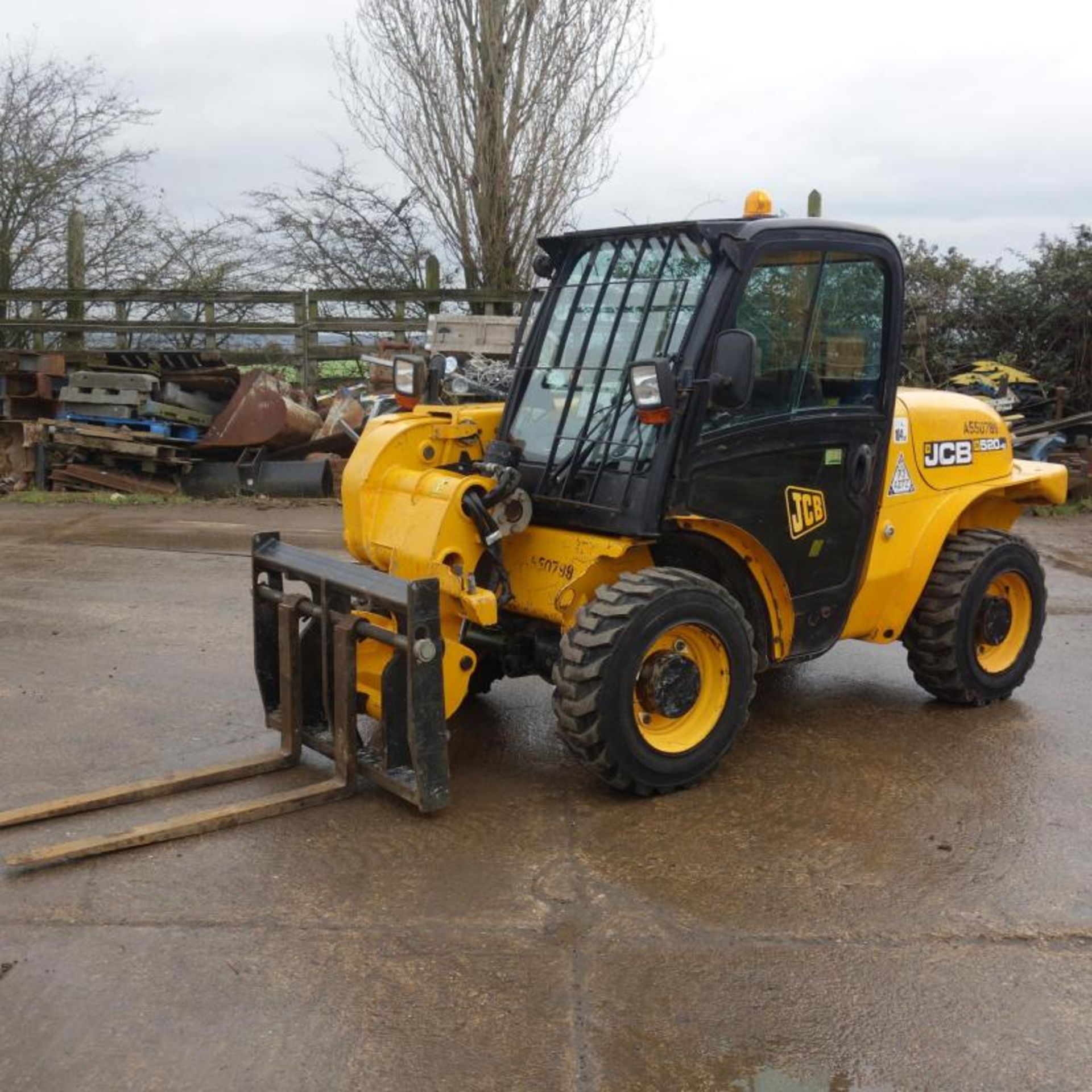 2011 JCB 520-40 Telehandler, 1831 Hours - Image 3 of 9