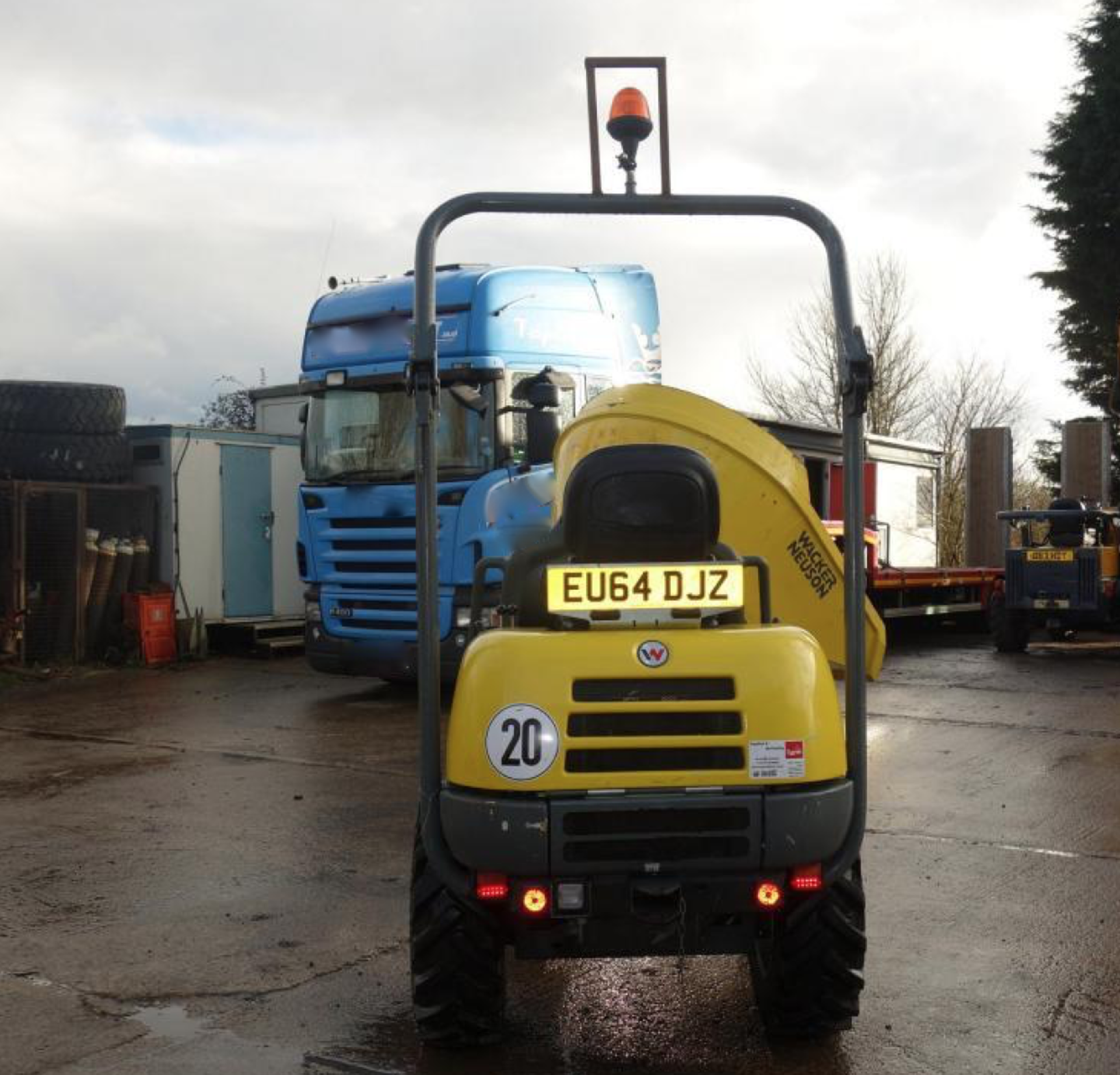 2015 WACKER NEUSON 1501S SWIVEL DUMPER, 482 HOURS FROM NEW - Image 8 of 11