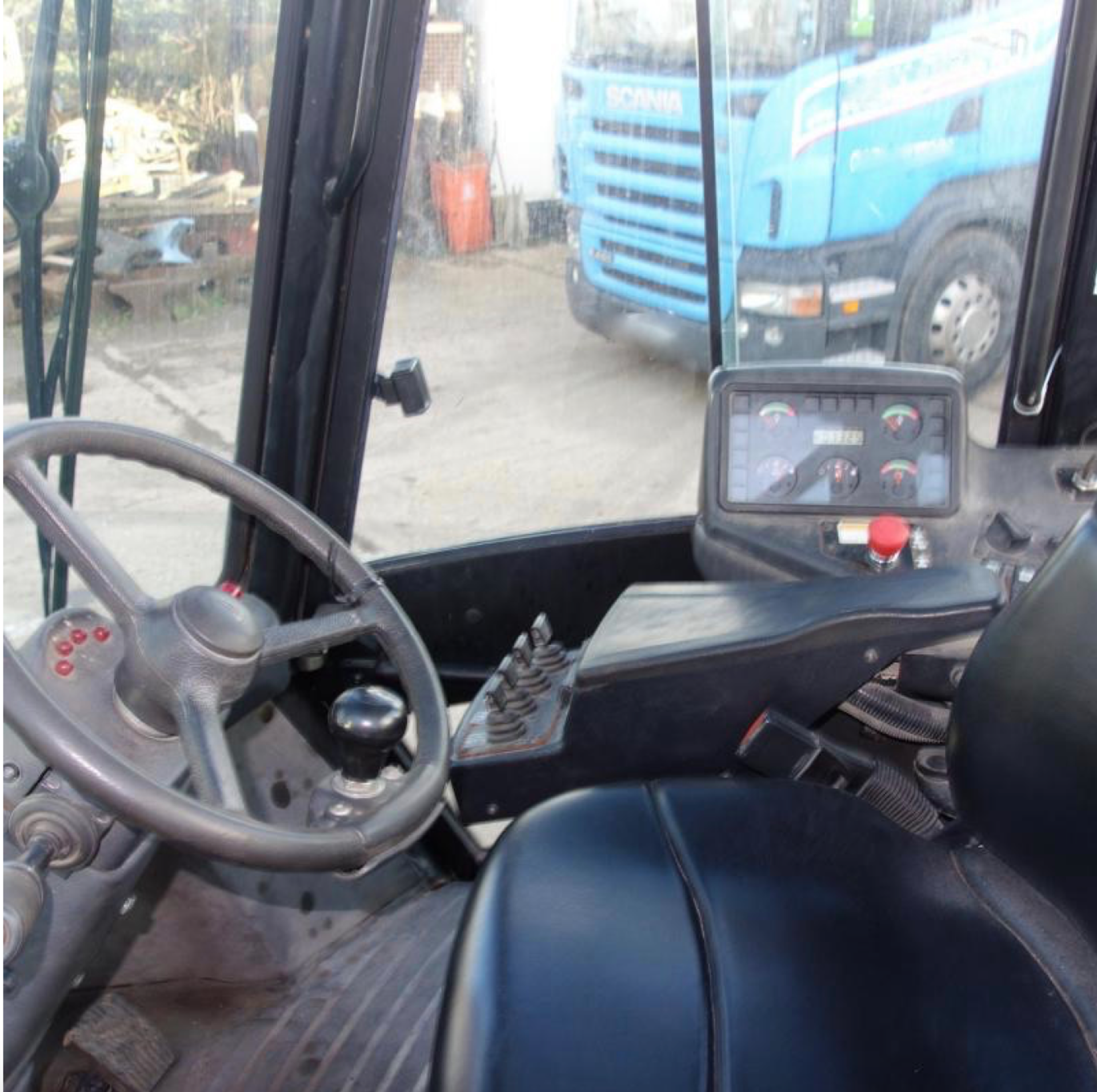 2005 HYSTER H8.00XM 8 TON FORKLIFT, 7325 HOURS FROM NEW - Bild 10 aus 11