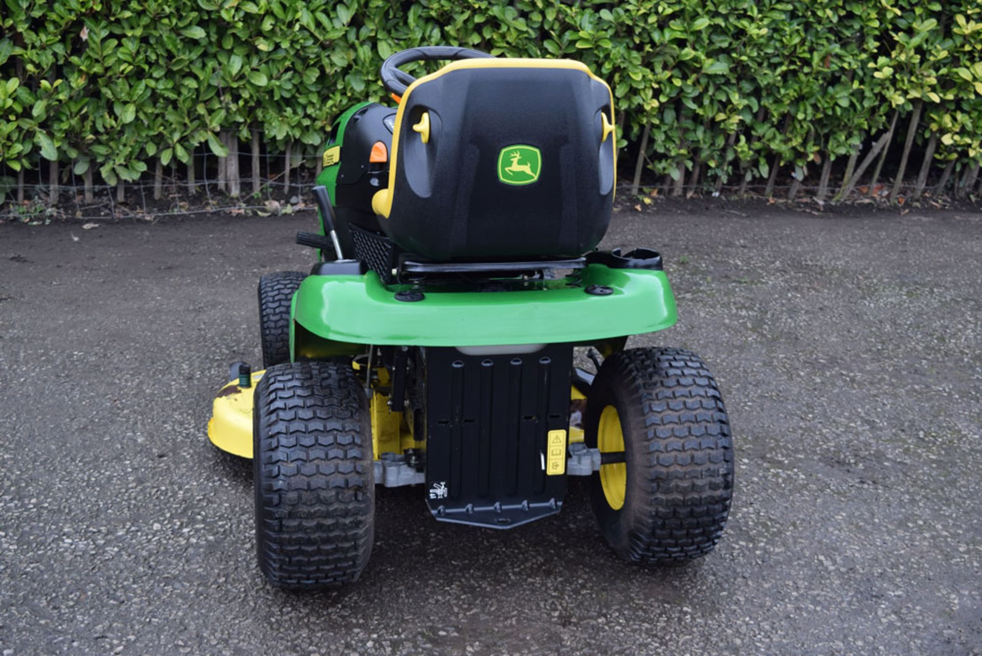 2007 John Deere X120 Garden Tractor With 42" Rotary Deck - Bild 9 aus 13