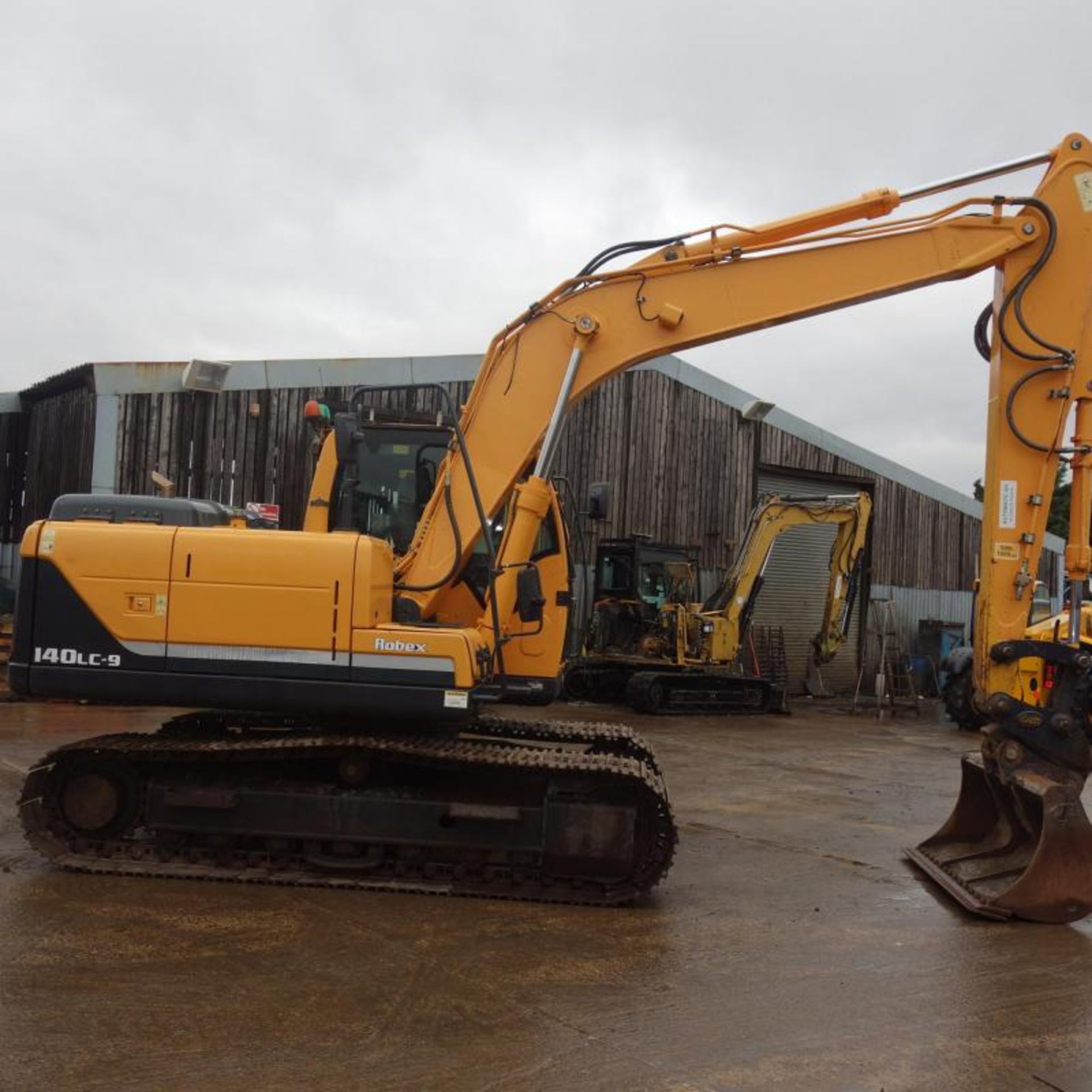 2012 Hyundai Robex 140LC-9 Excavator, 5797 Hours - Image 2 of 14