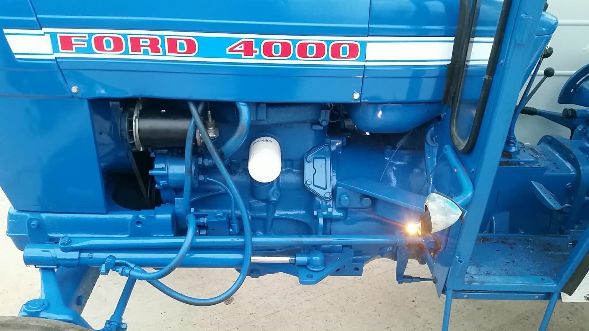 1971 Fully Refurbished Ford 4000 Tractor - Bild 9 aus 10