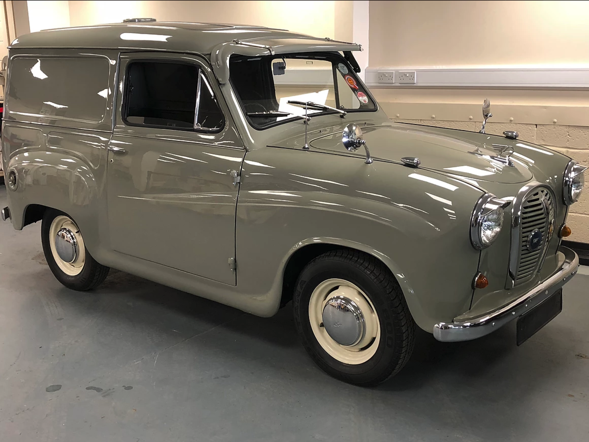 Austin A35 Van – Restored