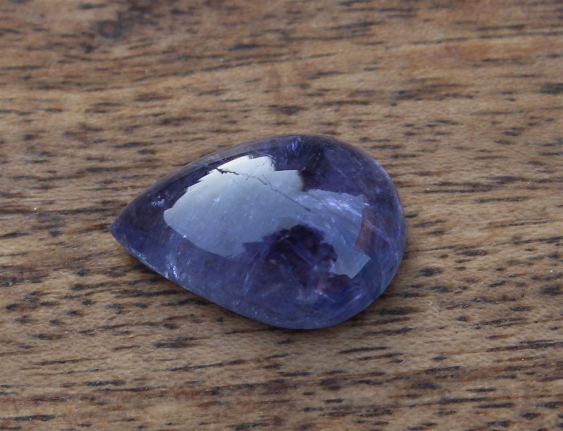 NO RESERVE: 7.53 CT IGI CERTIFIED TANZANITE - Image 2 of 4