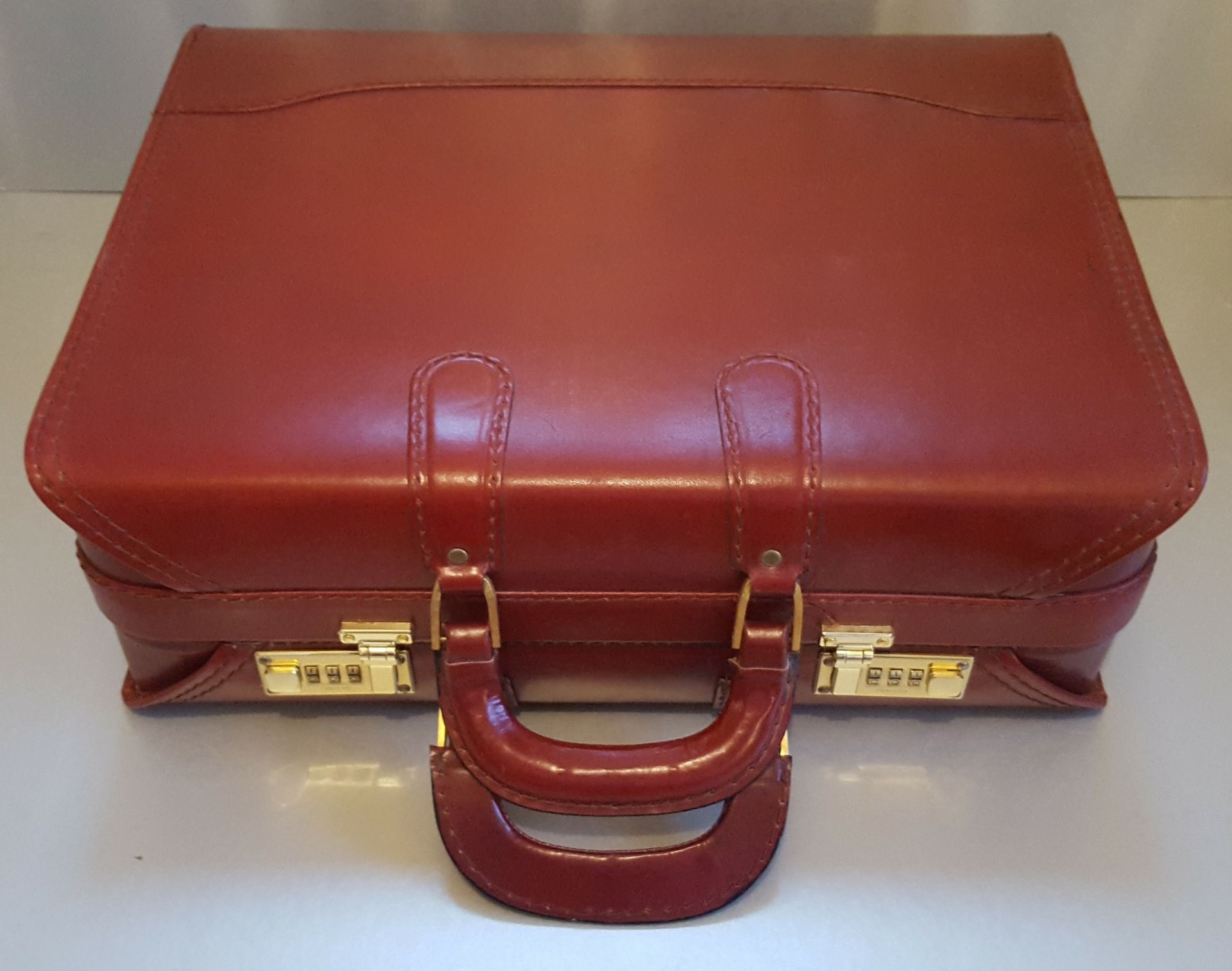 Vintage Retro Custom Red Leather Brief Case Presto Combination Lock (Unlocked)