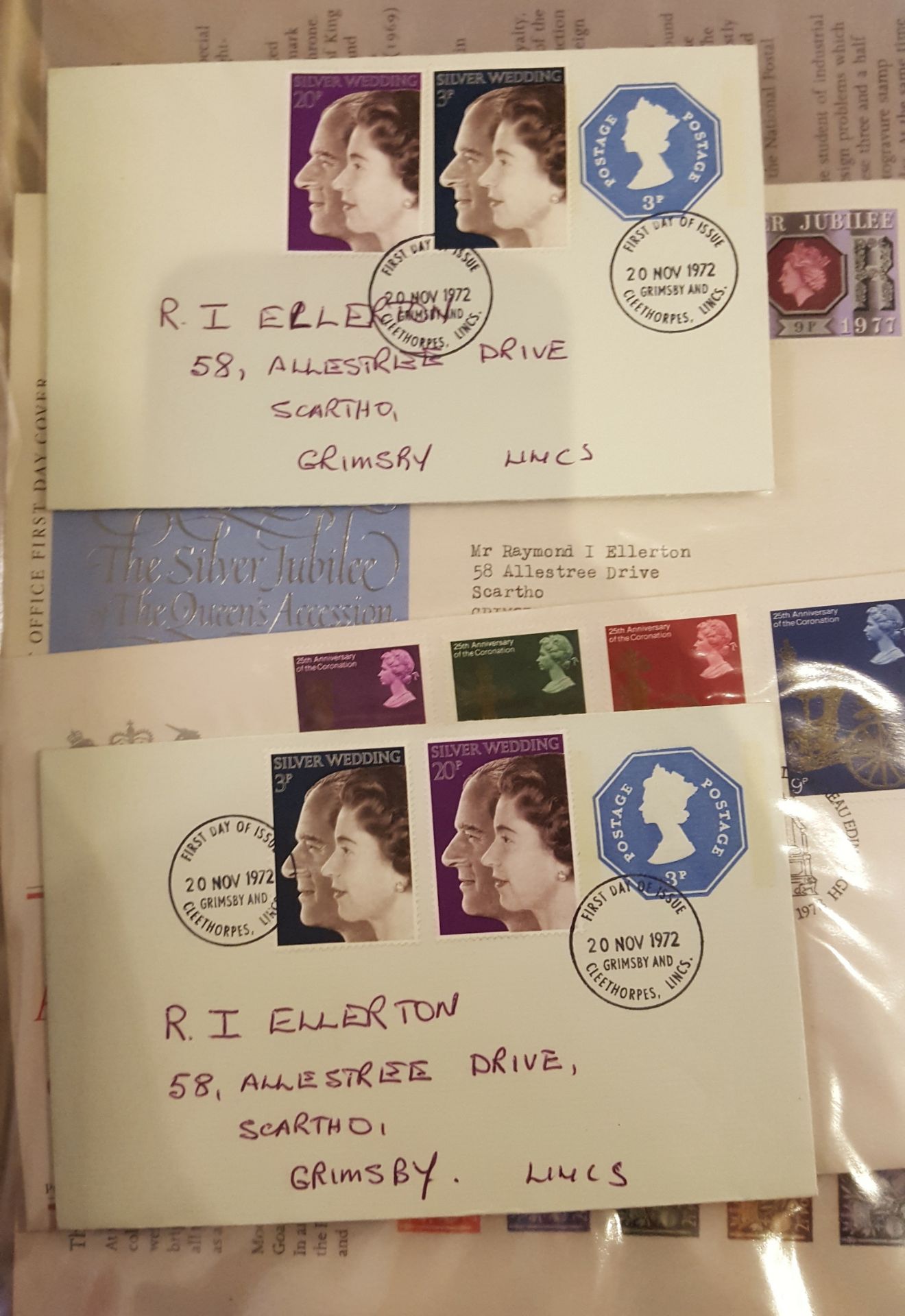 Vintage Stamp & FDC Album British Commonwealth Commemoratives 400 plus stamps - Bild 9 aus 11