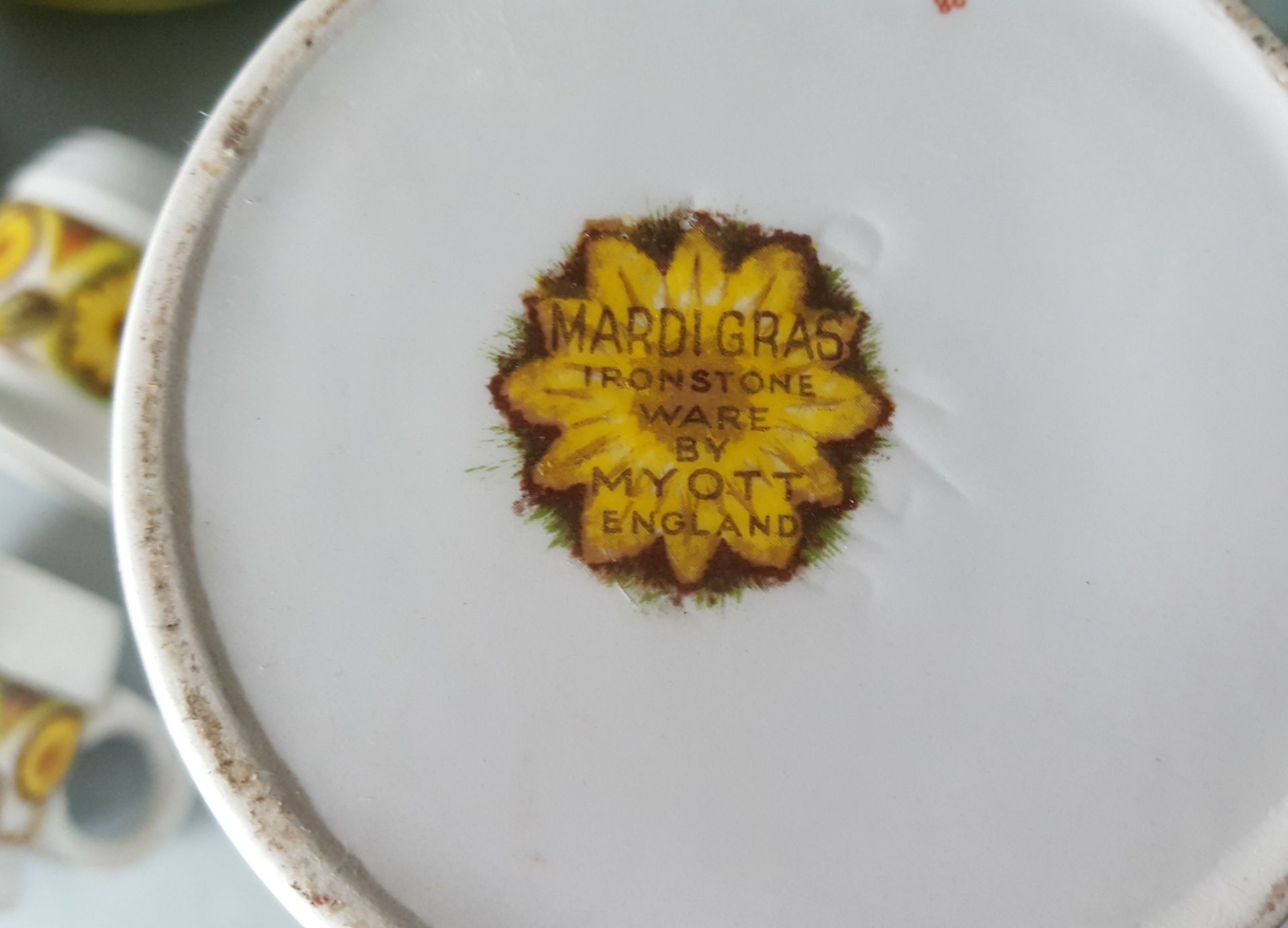 Vintage Retro Myott 'Mardigras' Coffee Pot Cups, Plates & Part Dinner Service (40 items) - Image 2 of 2