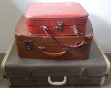 Vintage Retro 3 x Suitcases NO RESERVE