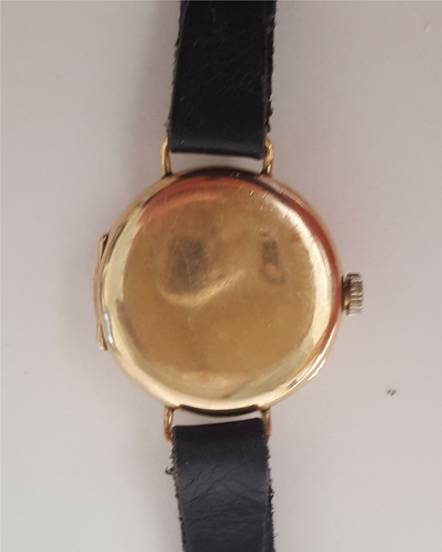 Antique 9ct Gold Ladies wrist Watch Hallmarked 1918 Denison Case - Bild 3 aus 3