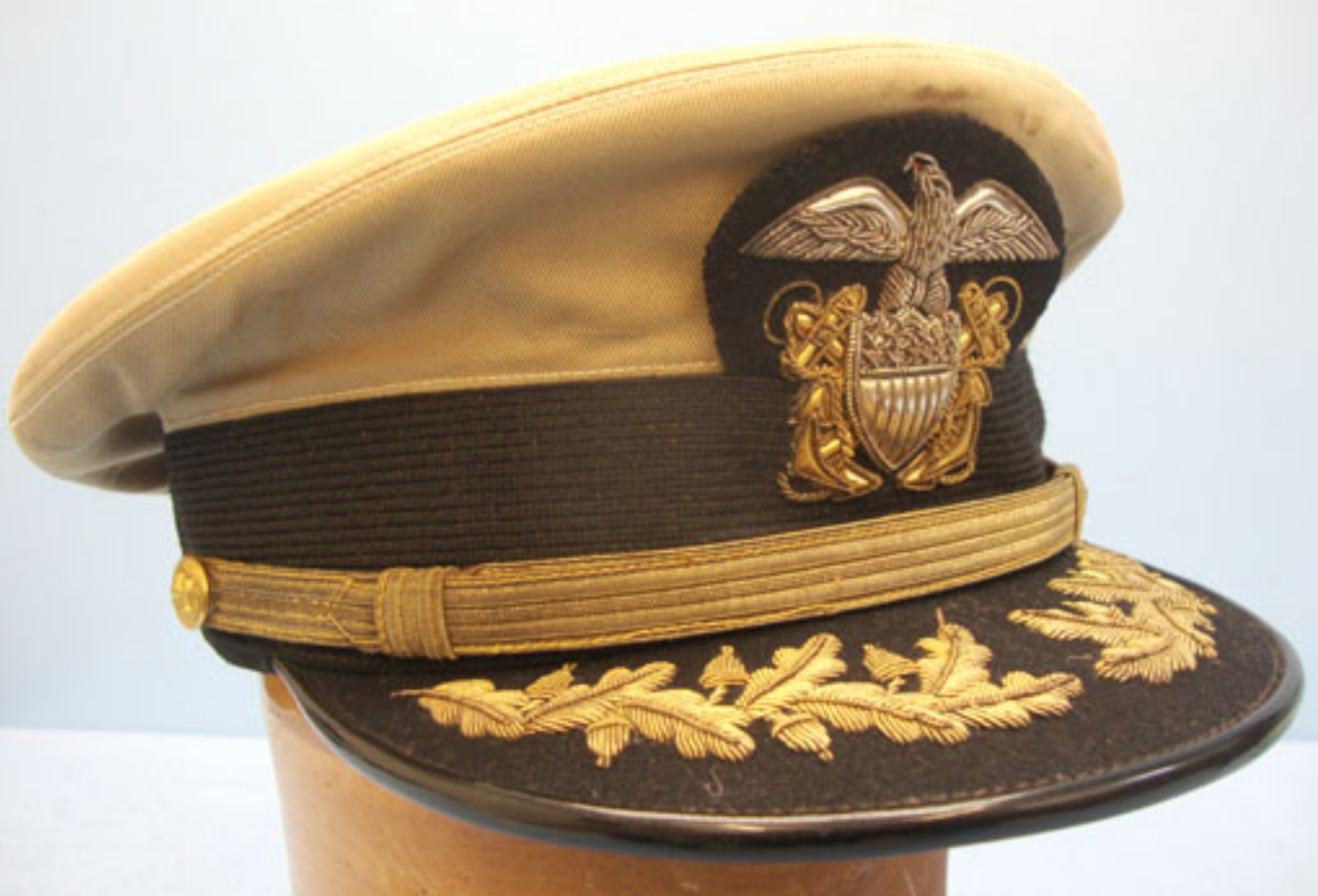 WW2 Naval Aviator Captain's Tropical Peaked/Visor Cap Size 7 1/2"