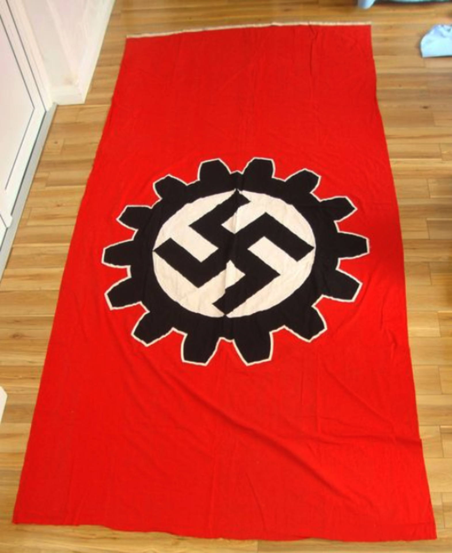 MASSIVE ORIGINAL, Nazi German Third Reich D.A.F (German Labour Front) Banner / Flag