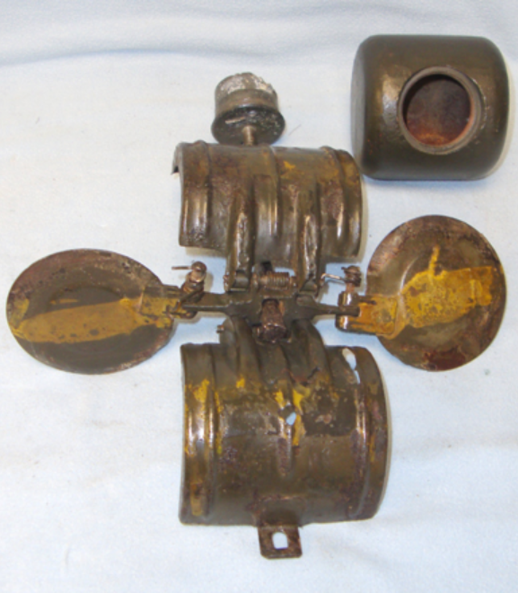 RARE, WW2 1941 German SD2 (Sprengbombe Dickwandig 2Kg) Anti Personnel Butterfly Bomb - Image 3 of 3