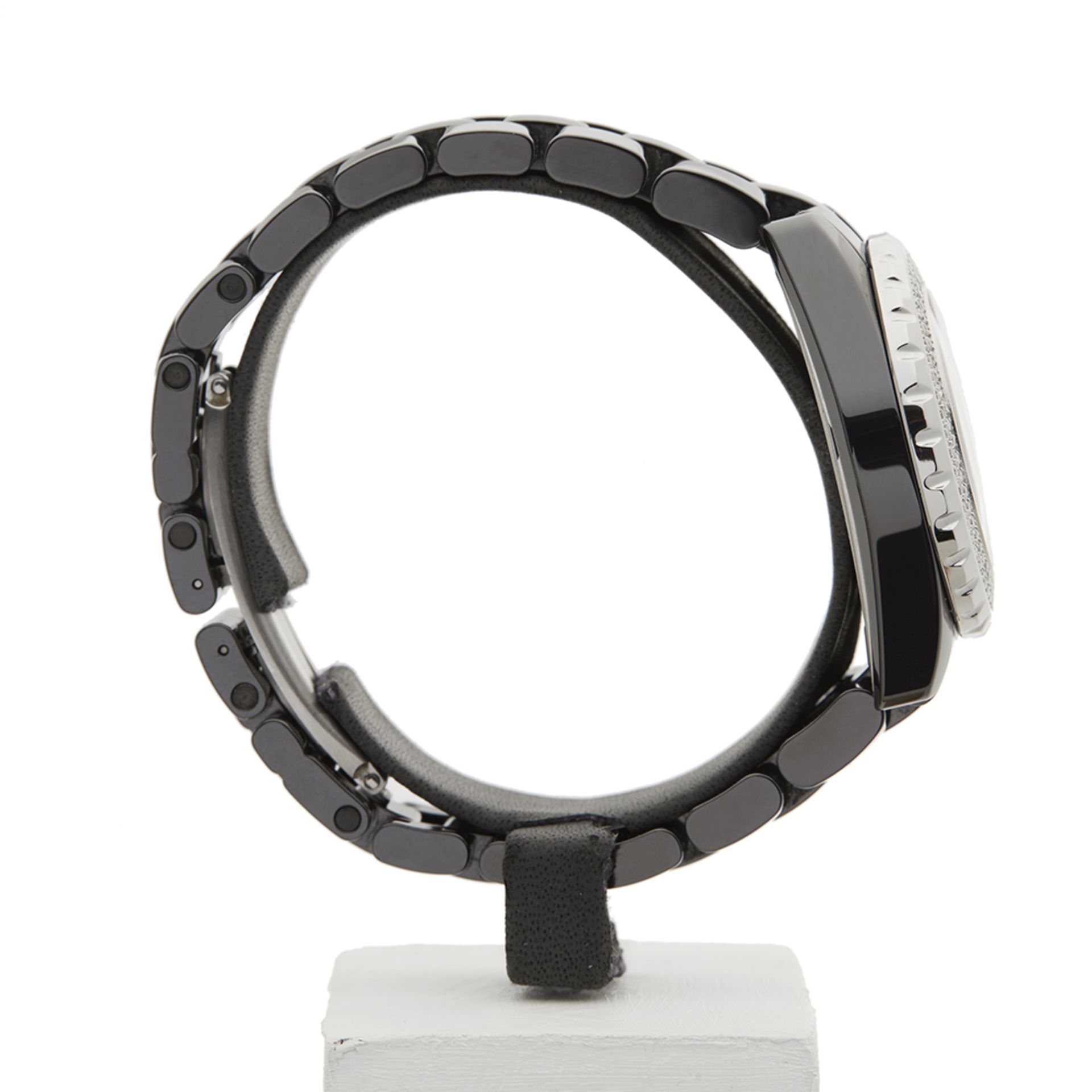 Chanel J12 33mm Ceramic - H0682 - Image 6 of 9