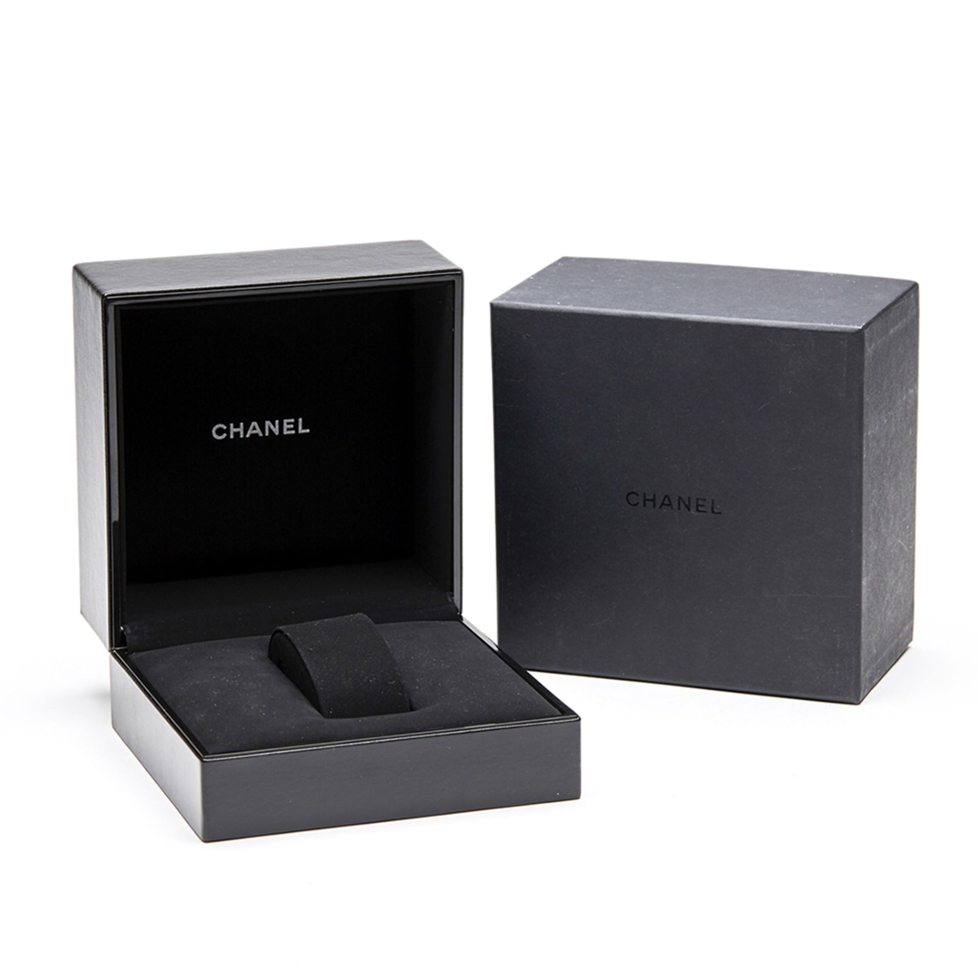 Chanel Mademoiselle 22mm Platinum - Image 9 of 9