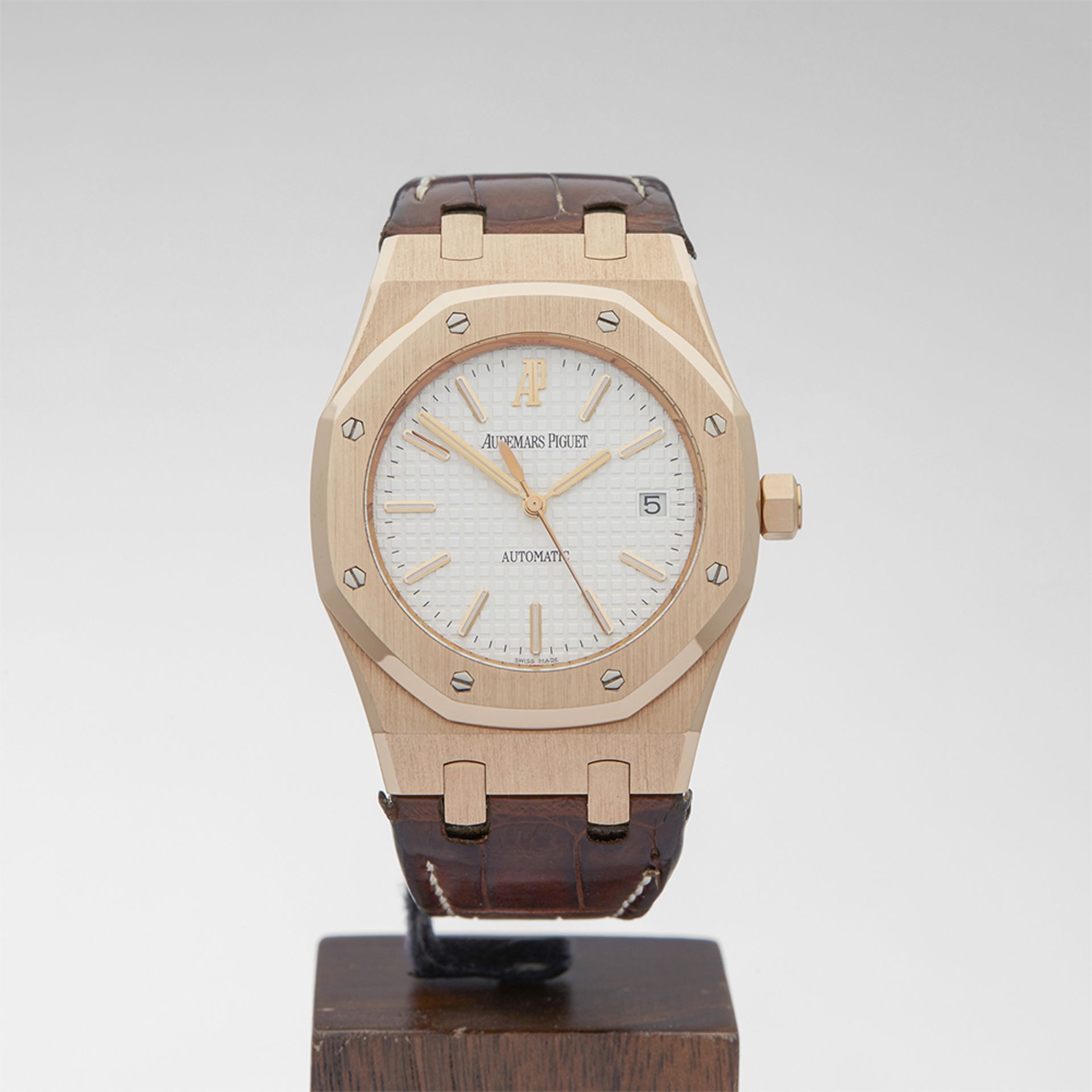 Audemars Piguet Royal Oak 39mm 18k Rose Gold - 15300OR.OO.DO88CR.02 - Image 2 of 9