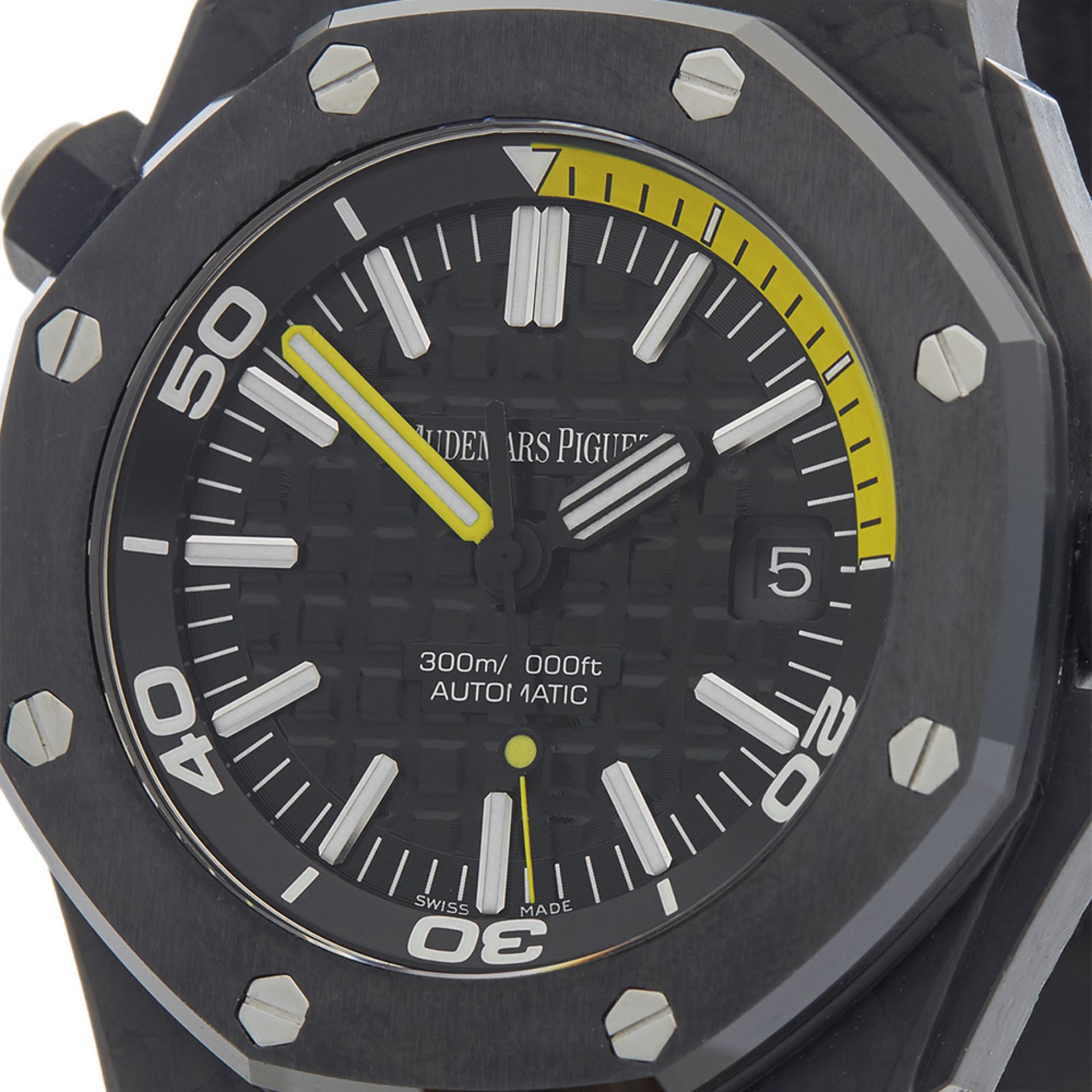 Audemars Piguet Royal Oak Offshore Carbon Fibre 42mm Ceramic & Carbon - 15706AU.OO.A002CA.01