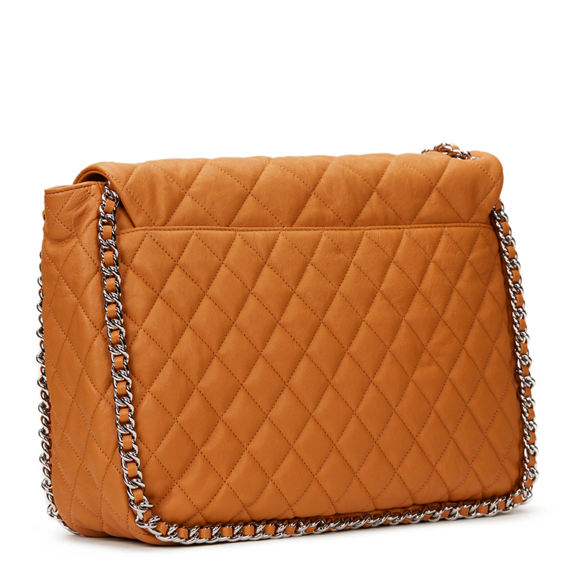 Honey Beige Quilted Calfskin Chain Around Maxi Flap Bag - Bild 4 aus 10