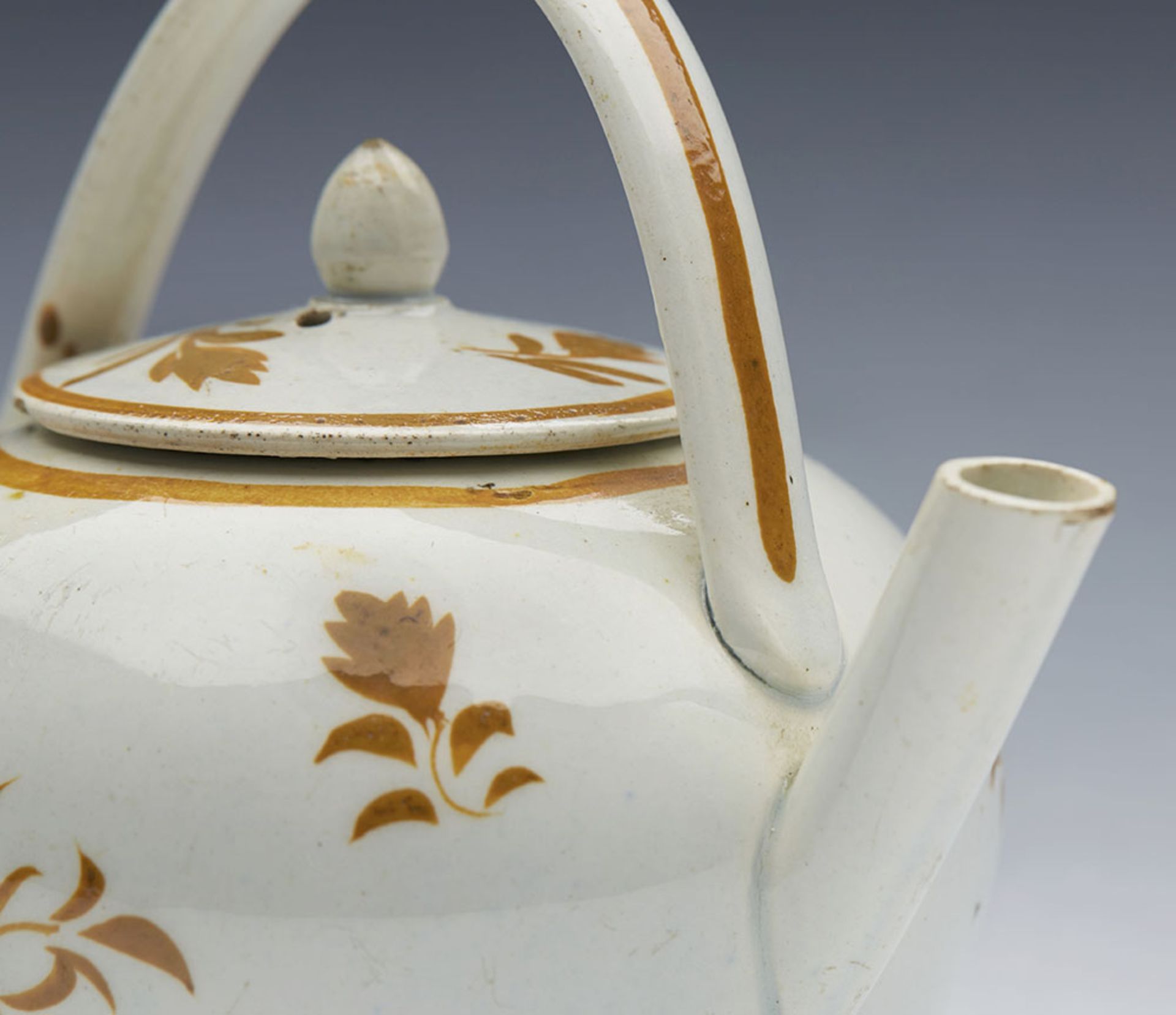 Aantique Pearlware Kettle Shaped Lidedd Miniature Teapot 18/19Th C. - Image 6 of 9