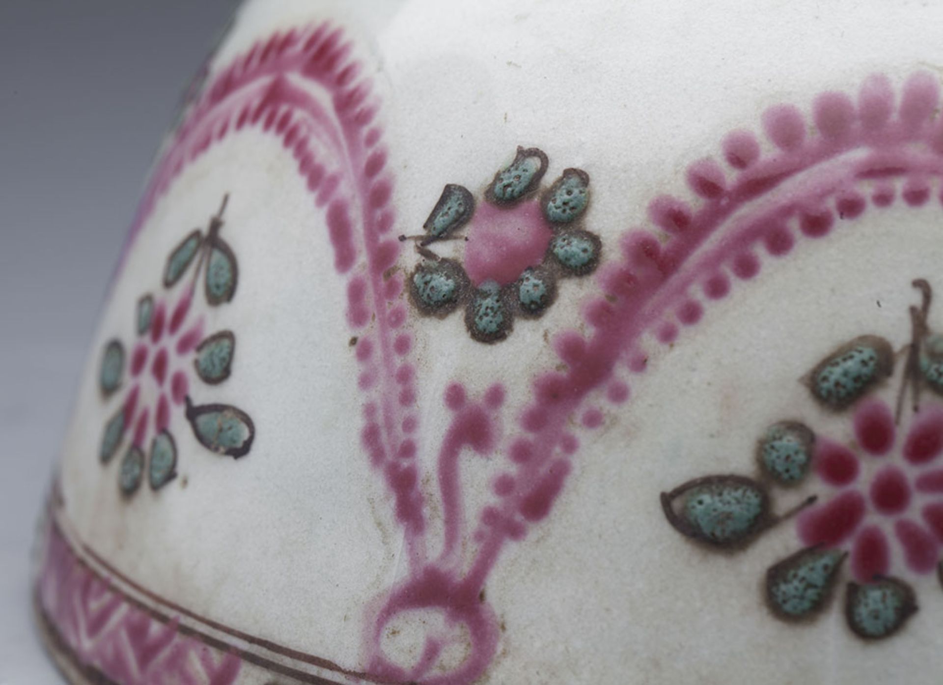 Antique Middle Eastern Bowl With Floral Garlands 17/18Th C. - Image 8 of 9
