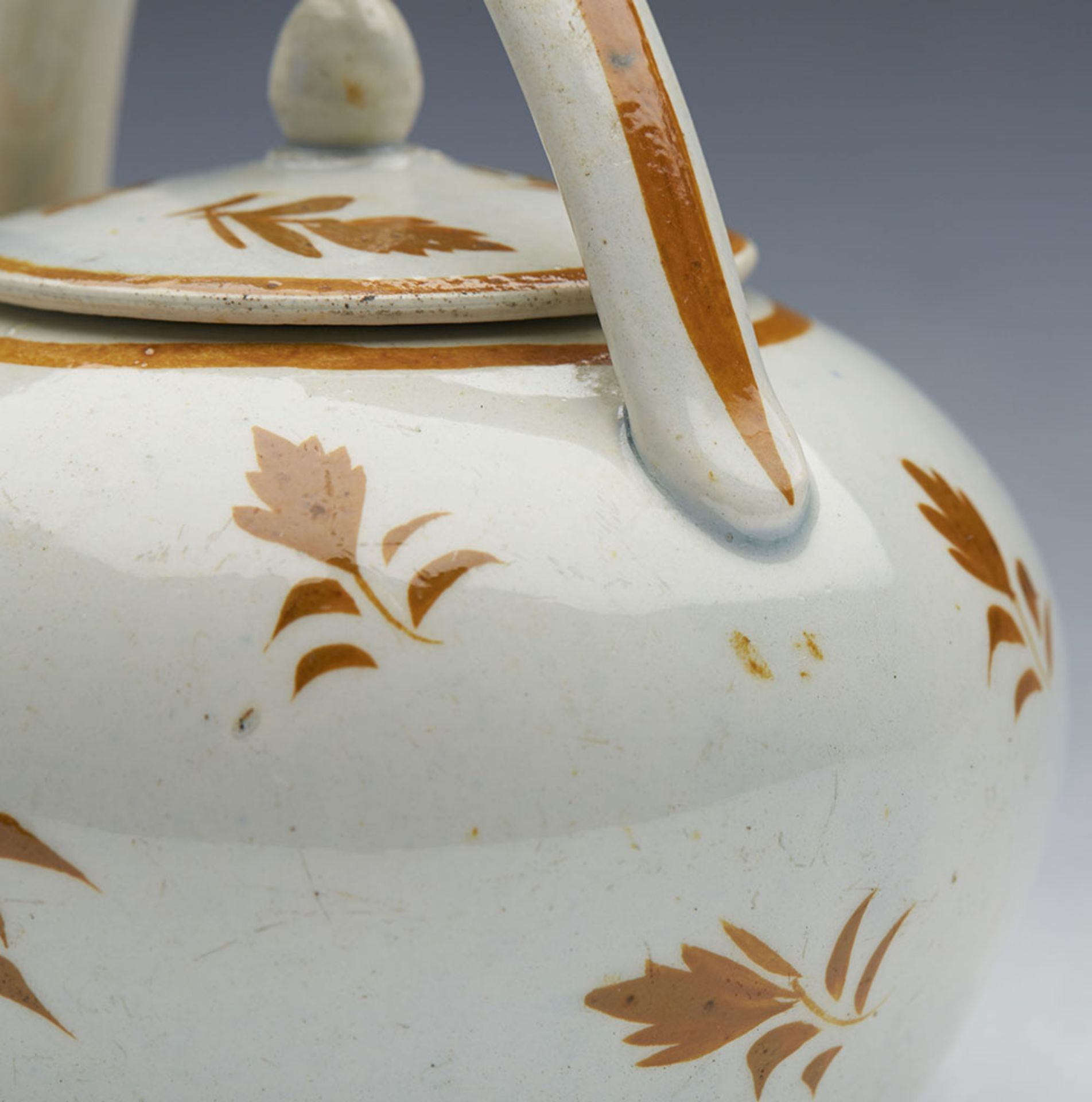 Aantique Pearlware Kettle Shaped Lidedd Miniature Teapot 18/19Th C. - Image 8 of 9