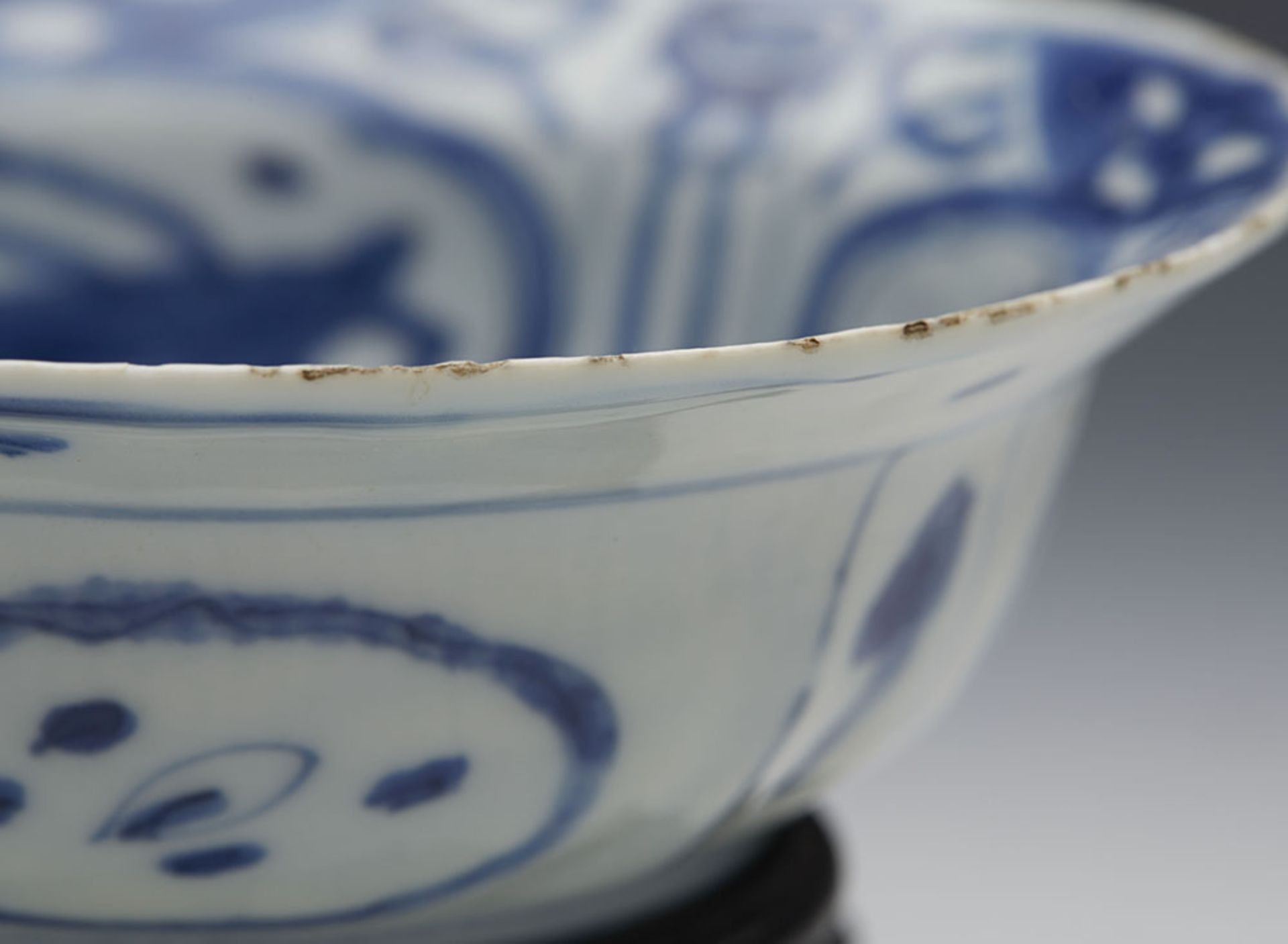 Antique Chinese Wanli Ming Blue & White Floral Bowl C.1600 - Image 5 of 12