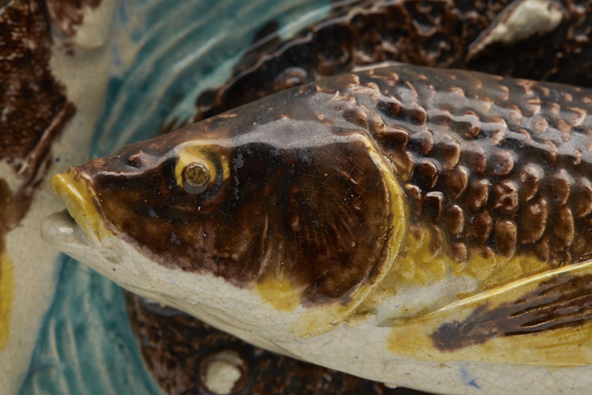 Antique French Palissy Shallow Dish With Fish By Francois Maurice C.1875-1885 - Image 7 of 10