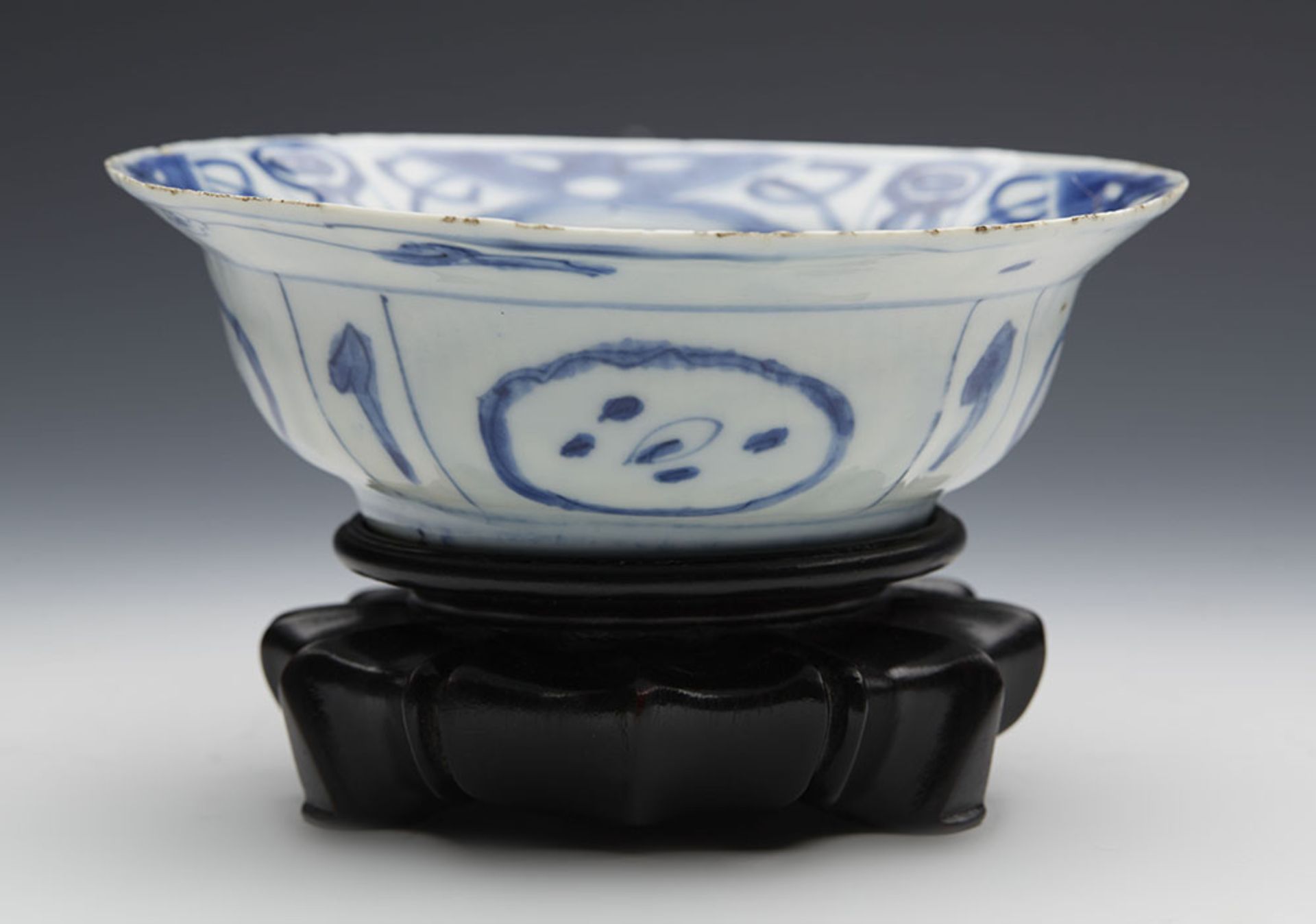 Antique Chinese Wanli Ming Blue & White Floral Bowl C.1600 - Image 3 of 12