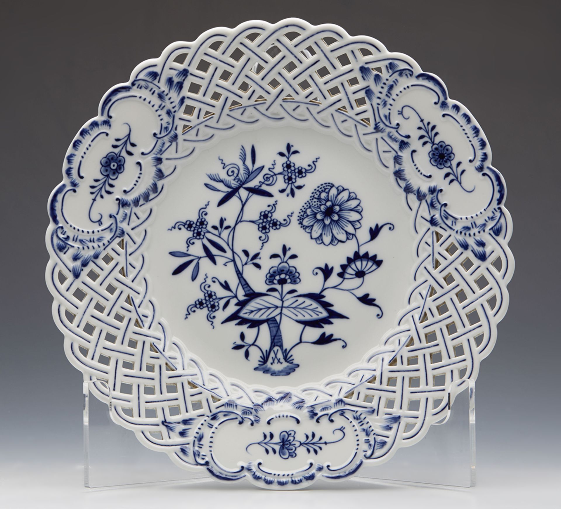 Six Antique Meissen Blue & White Onion Pattern Pierced Plates 19Th C. - Image 2 of 9