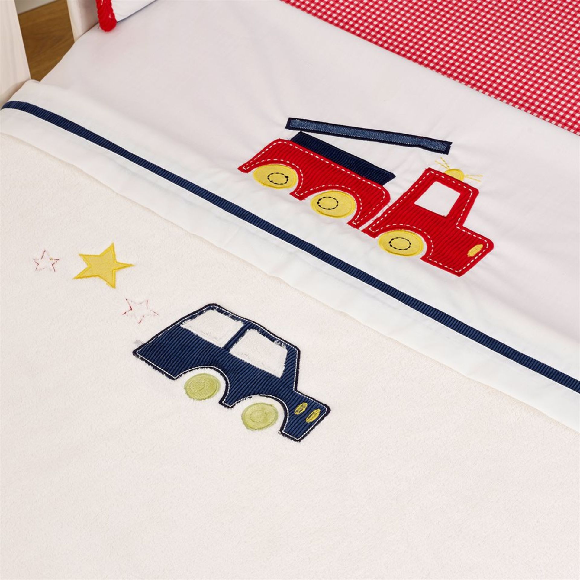 50 sets Fetch the Engine Boy's Cotbed Bedding Set (5 piece) - Bild 3 aus 4