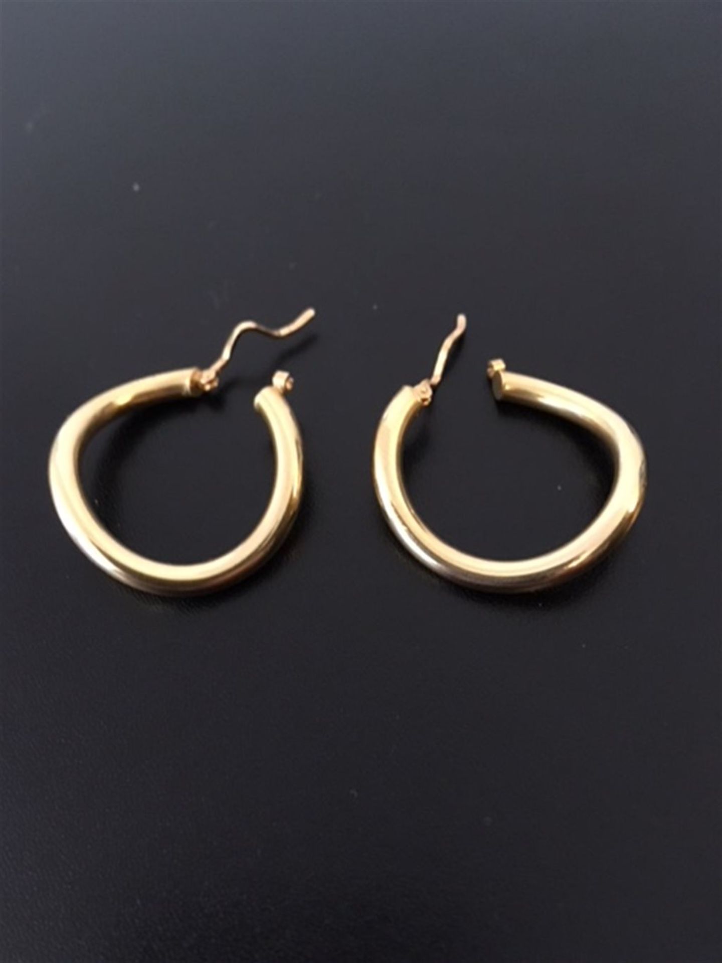 18ct Hoop earings