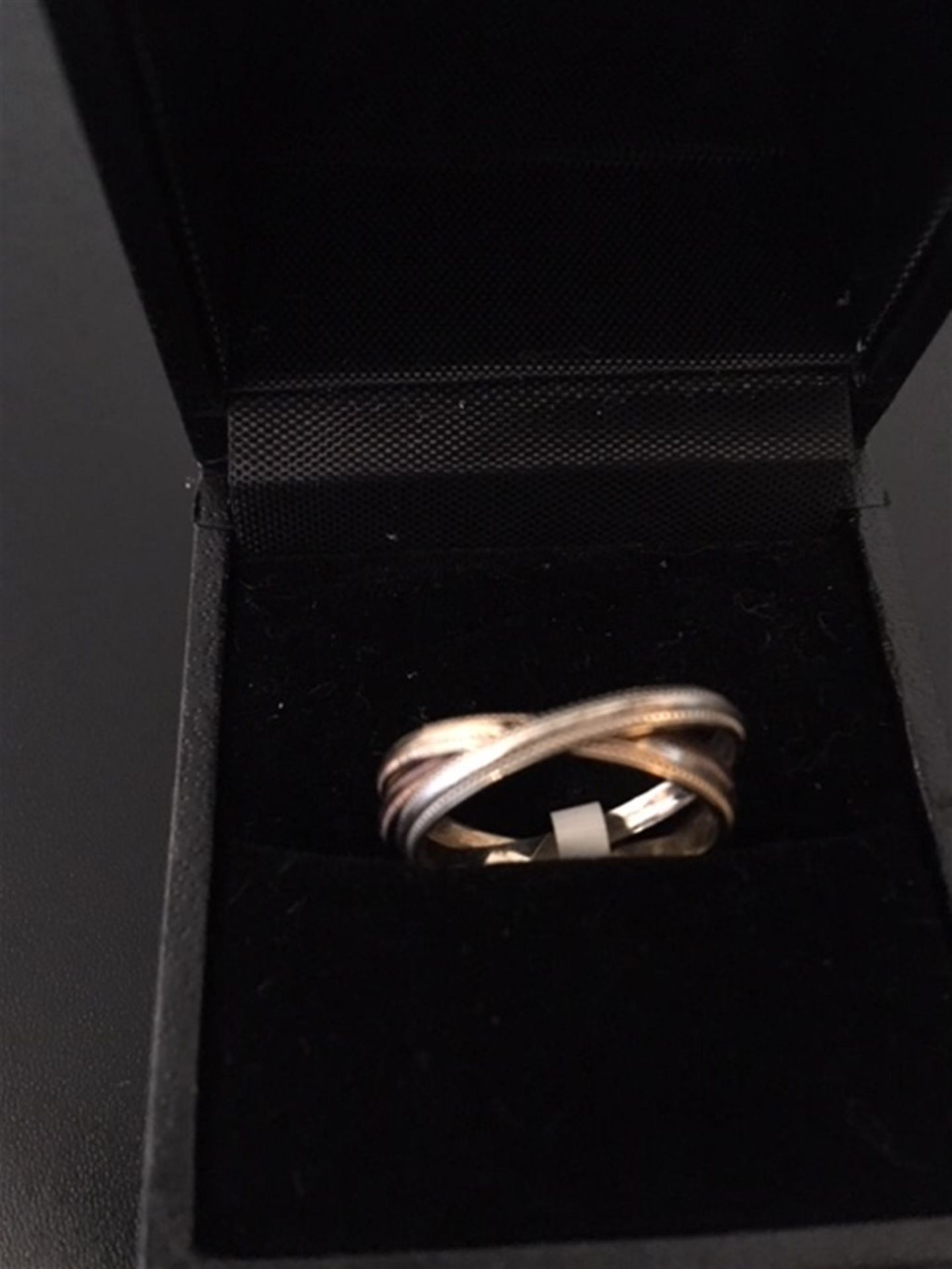 Tri colour Gold Russian wedding ring - Image 2 of 2