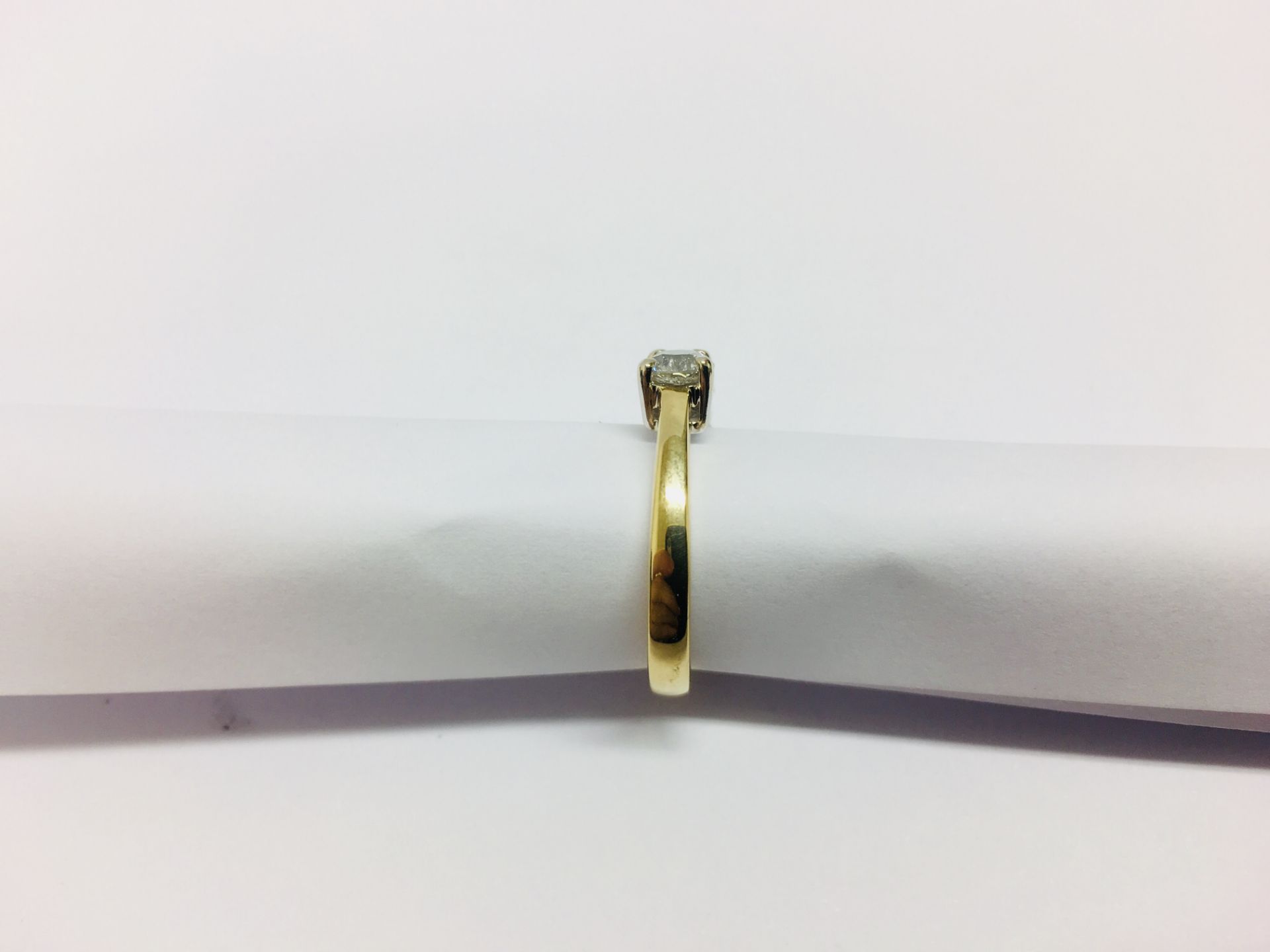 2.50ct diamond five stone ring. 5 x brilliant cut diamonds ( 0.50ct ) H colour and VS clarity. 4 - Bild 4 aus 6