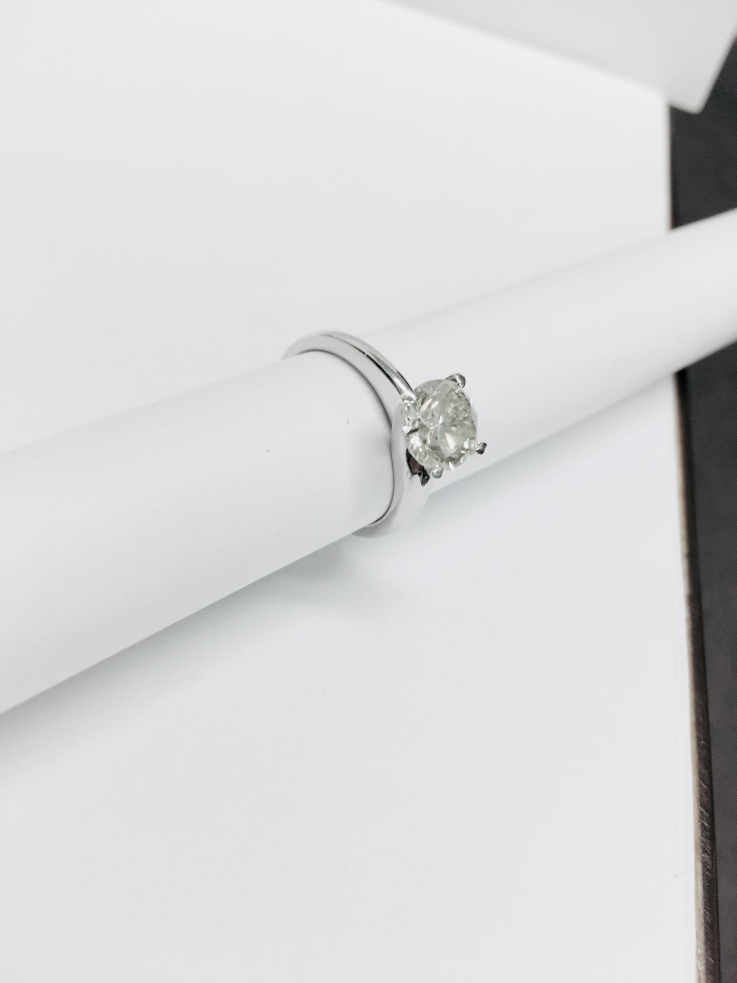 2.16ct diamond aolitaire ring set in 18ct white gold. M colour and si3 clarity. High 4 claw setting, - Image 6 of 6