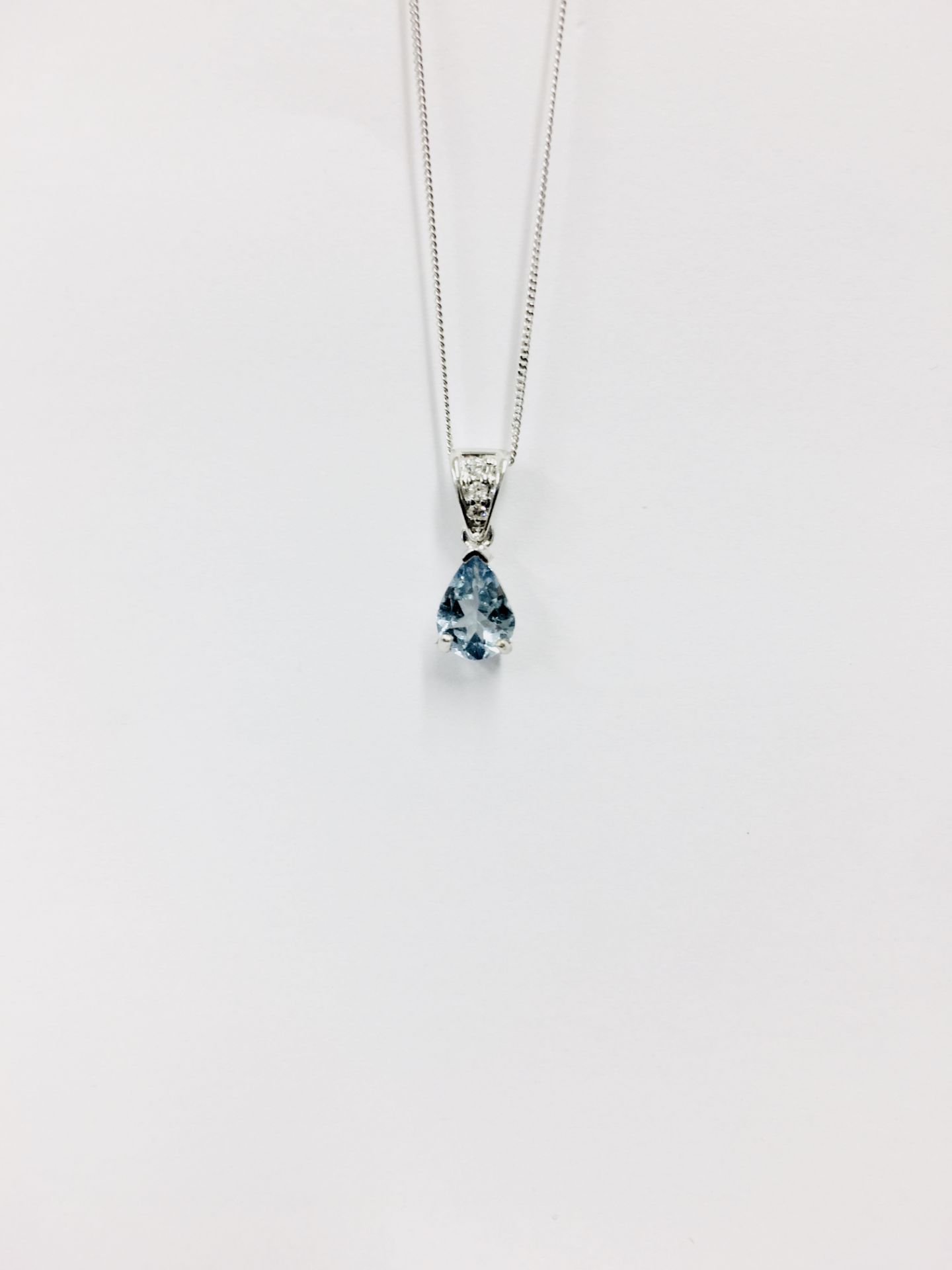 18ct white gold aqua ring diamond pendant,1ct pear shape aquamarine,0.03ct diamond set bale,0. - Bild 2 aus 4