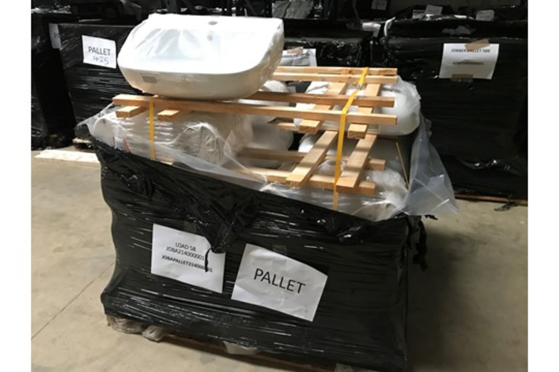 Pallet 215 - 16 x Phase Short Projection Basin - Image 3 of 3