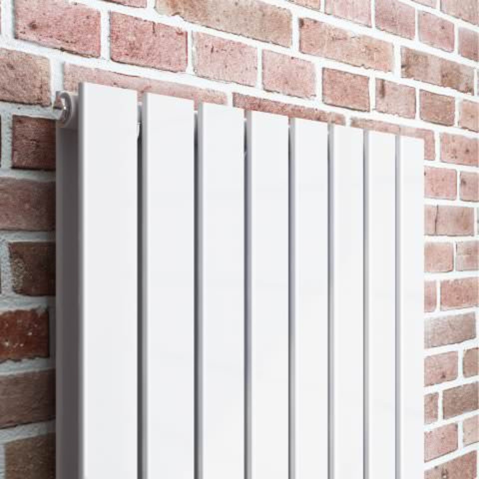 (I44) 1800x608mm Gloss White Double Flat Panel Vertical Radiator - Premium RRP £599.99 Attention - Bild 3 aus 3