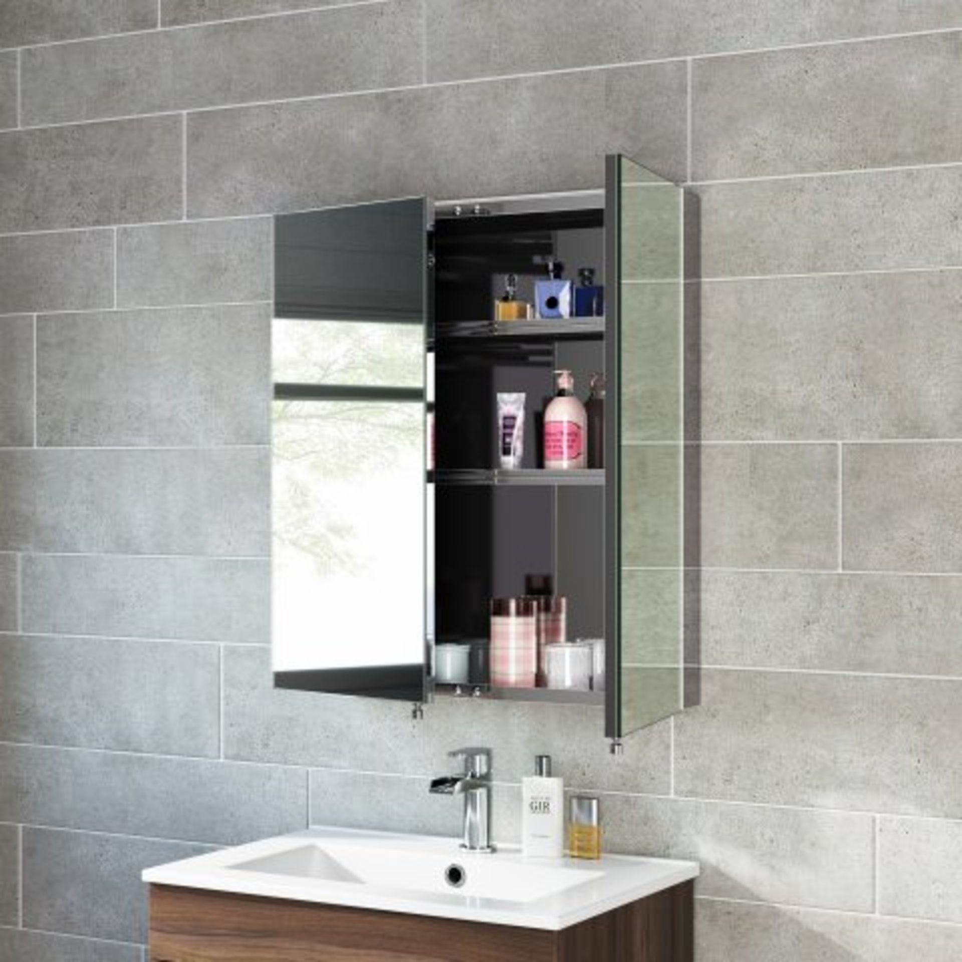 (V189) 670x600mm Liberty Stainless Steel Double Door Mirror Cabinet RRP £262.99 Perfect Reflection - Bild 3 aus 3